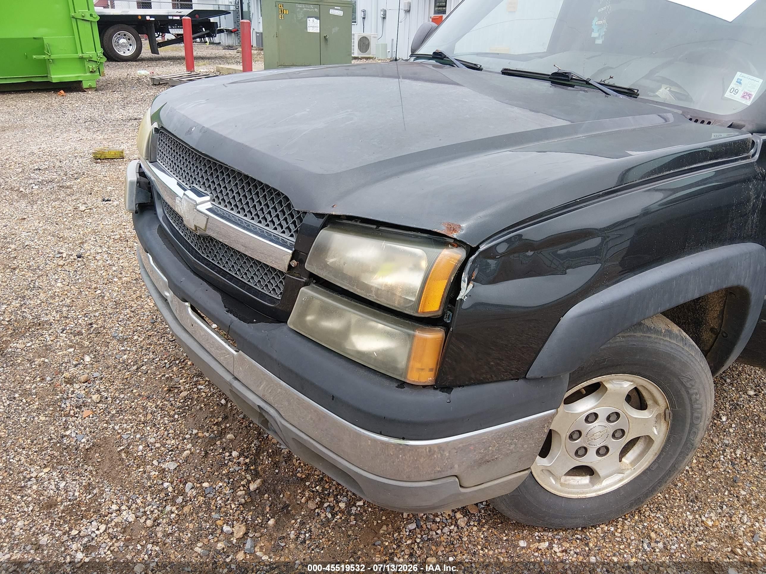 2004 Chevrolet Avalanche 1500   Черный vin: 3GNEC12T94G205982