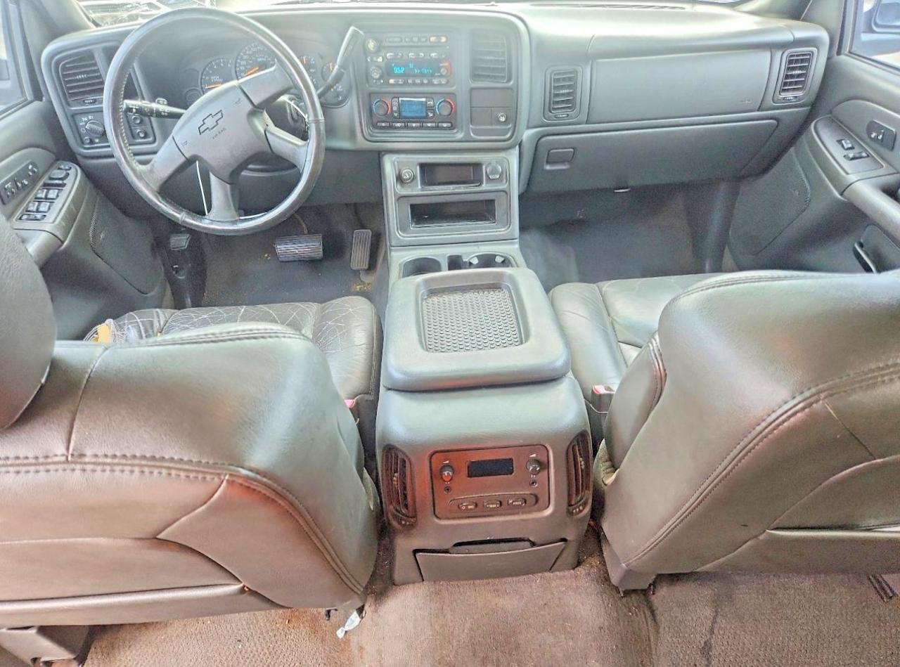 2004 Chevrolet Avalanche C1500 White vin: 3GNEC12TX4G202671