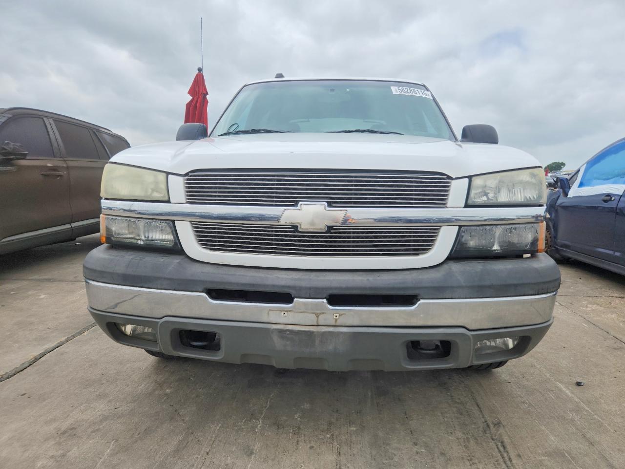 2004 Chevrolet Avalanche C1500 White vin: 3GNEC12TX4G202671