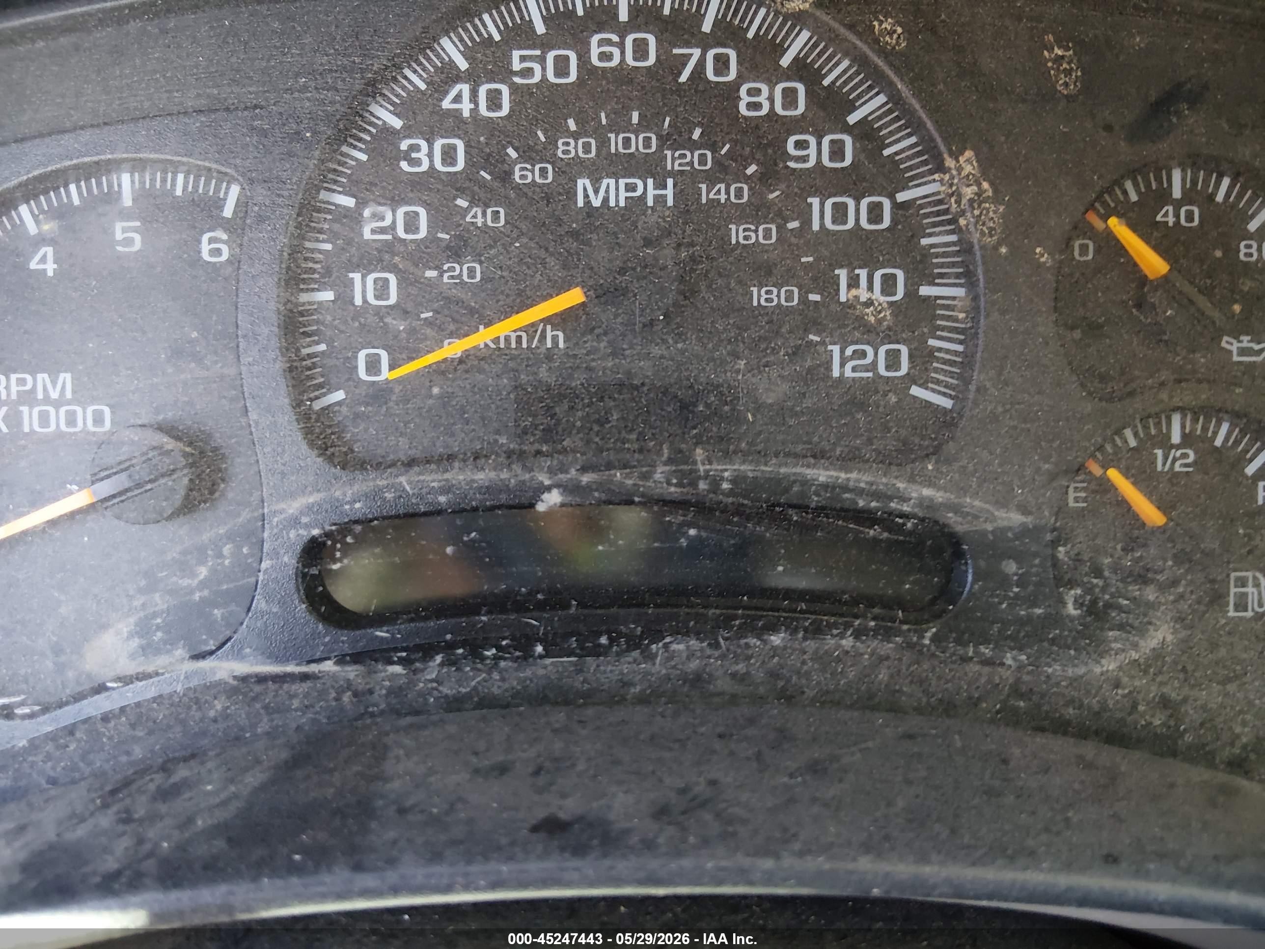 2004 Chevrolet Avalanche 1500   Белый vin: 3GNEC12TX4G221446