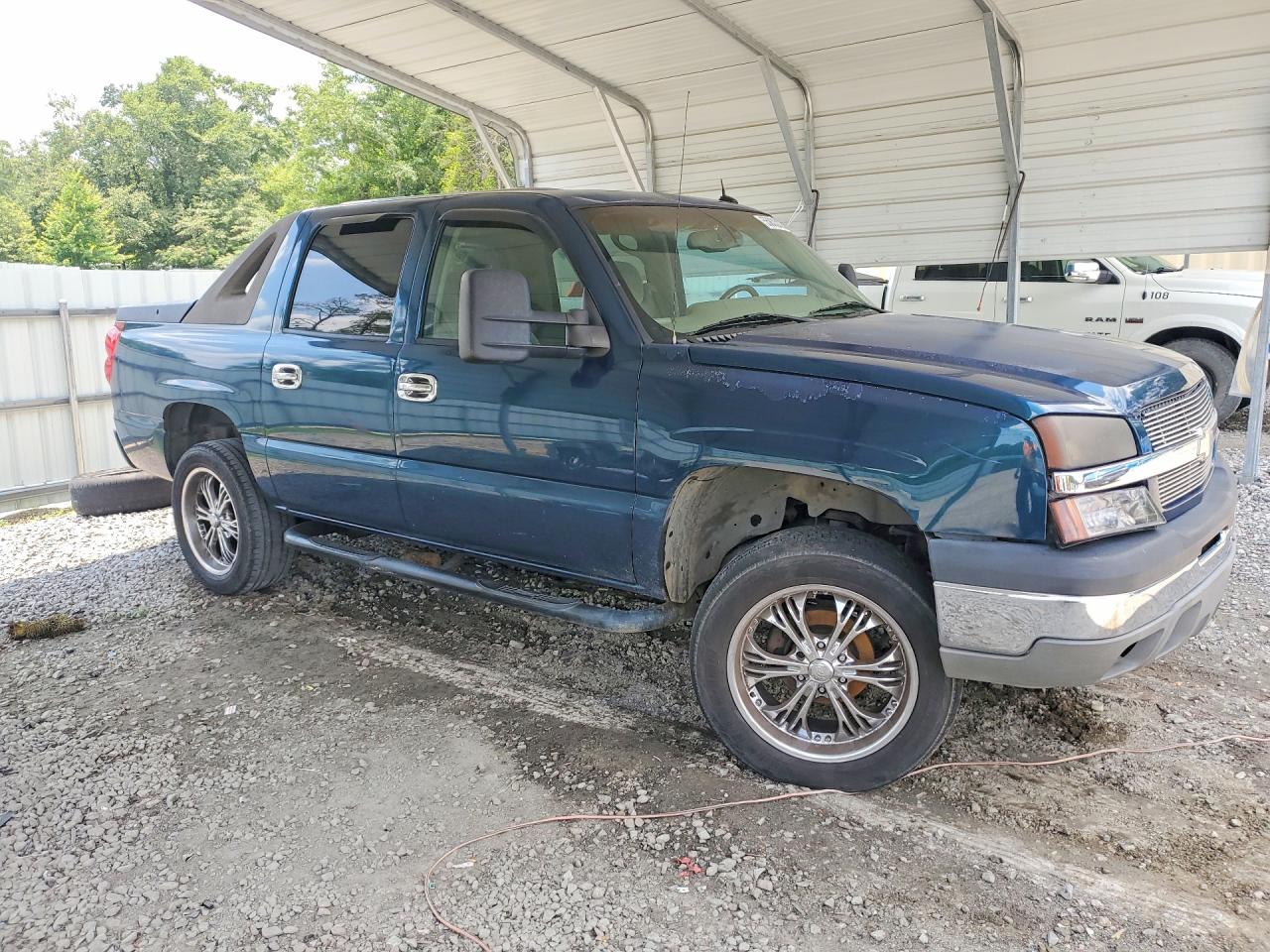 2005 Chevrolet Avalanche C1500 Teal vin: 3GNEC12Z05G168679