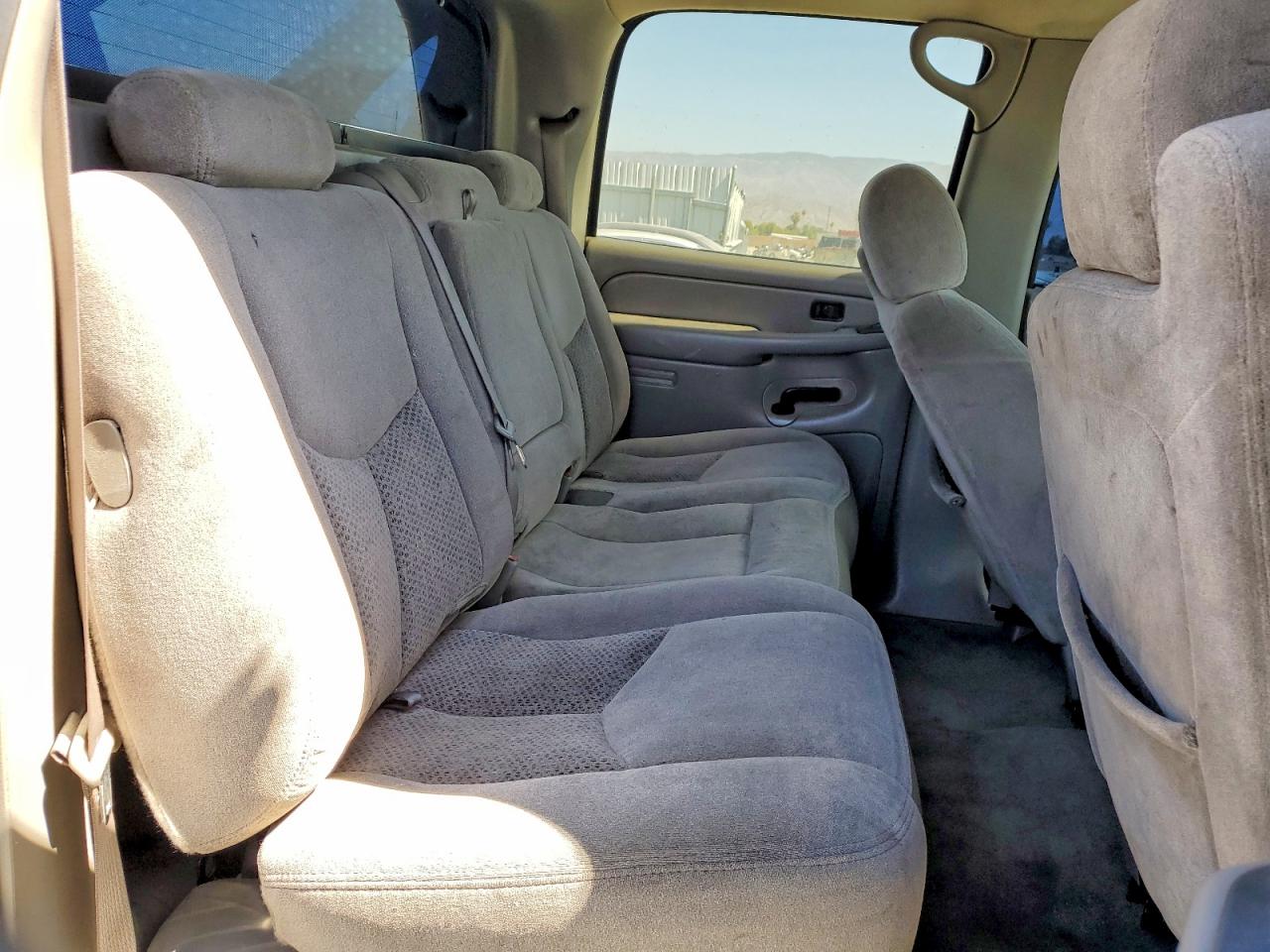 2005 Chevrolet Avalanche C1500 Charcoal vin: 3GNEC12Z05G256129