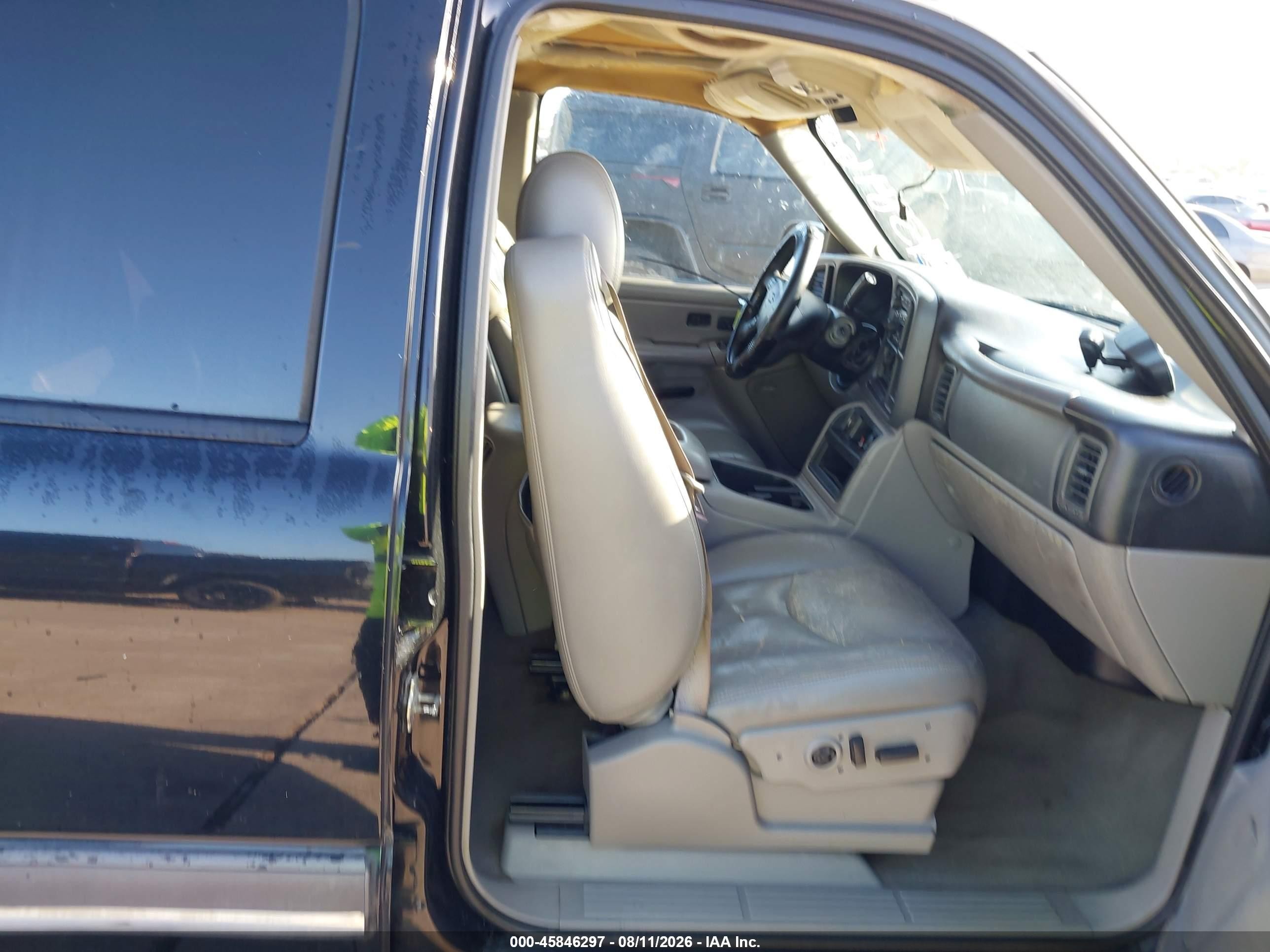 2005 Chevrolet Avalanche 1500 Z66 Black vin: 3GNEC12Z05G281743
