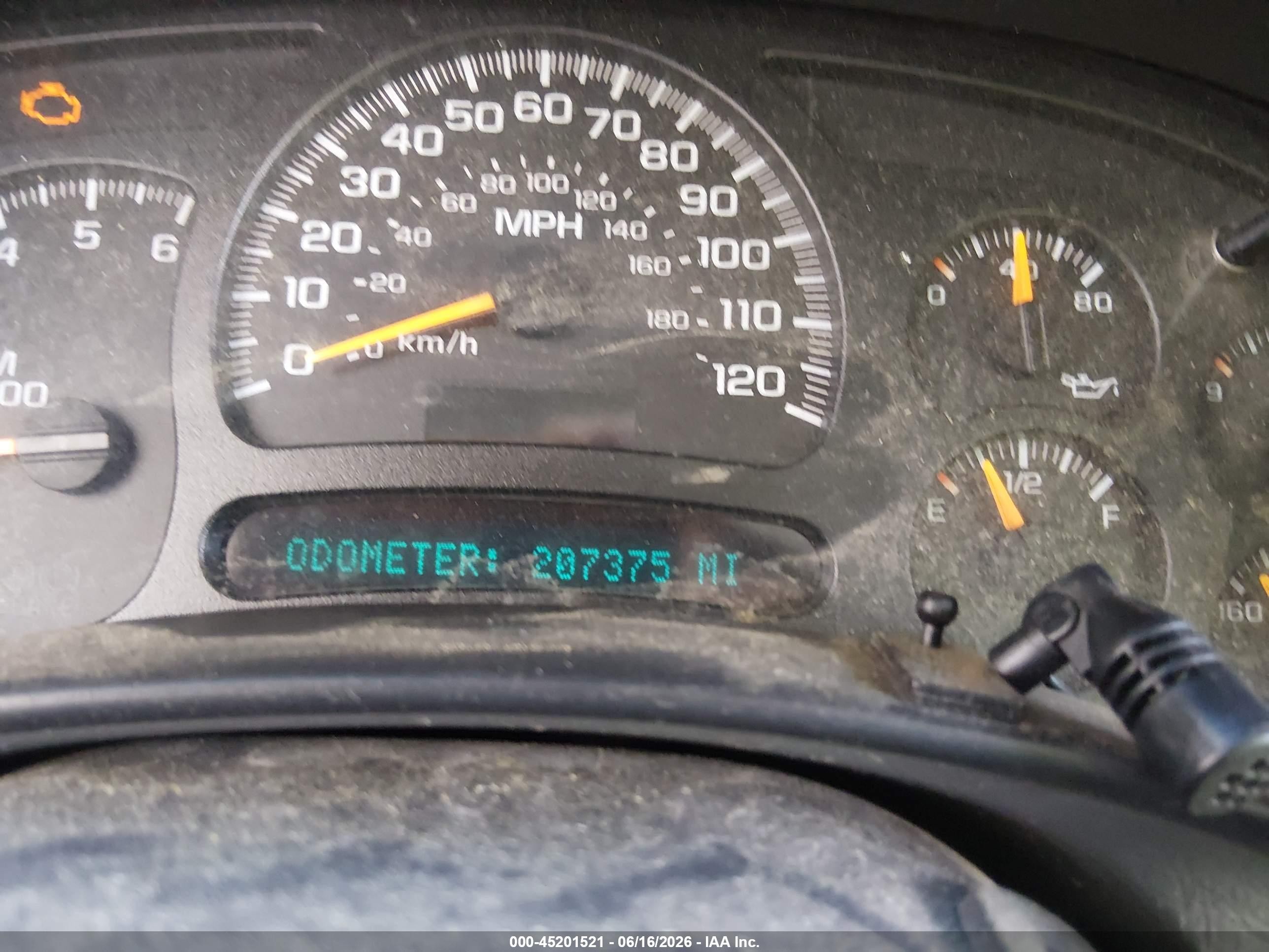 2005 Chevrolet Avalanche 1500 Ls Red vin: 3GNEC12Z15G222622