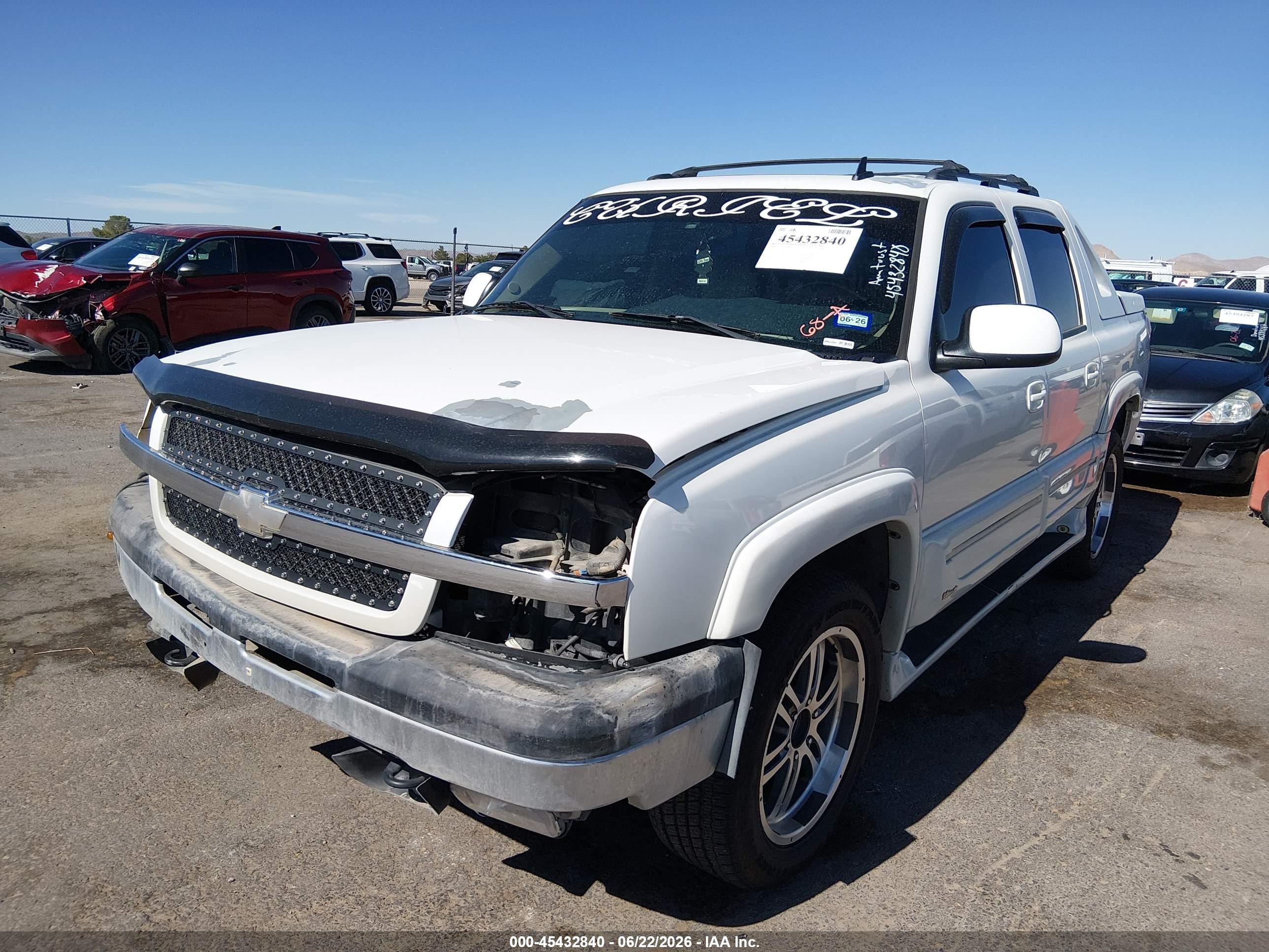 2006 Chevrolet Avalanche 1500 Z66 White vin: 3GNEC12Z36G112205