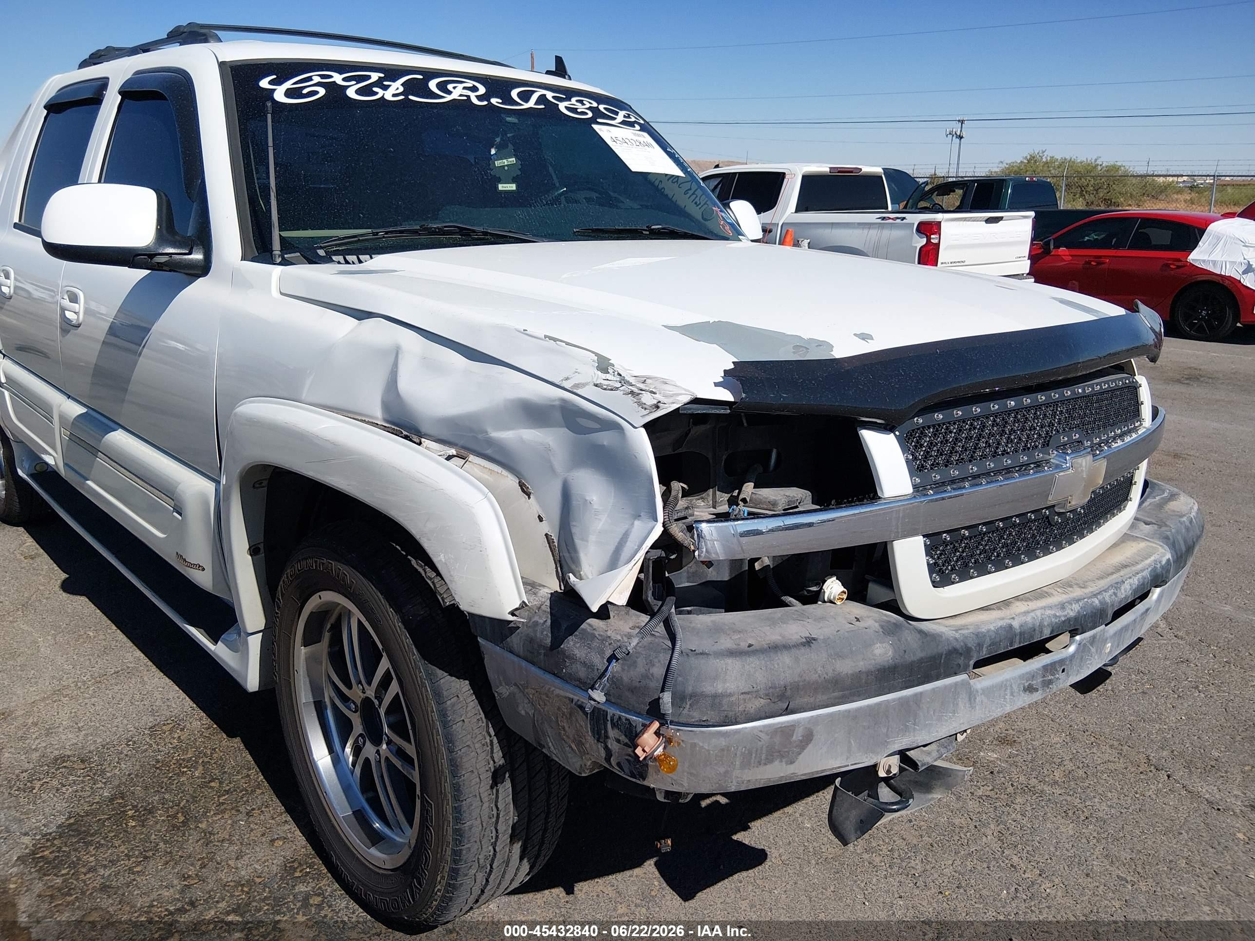 2006 Chevrolet Avalanche 1500 Z66 White vin: 3GNEC12Z36G112205
