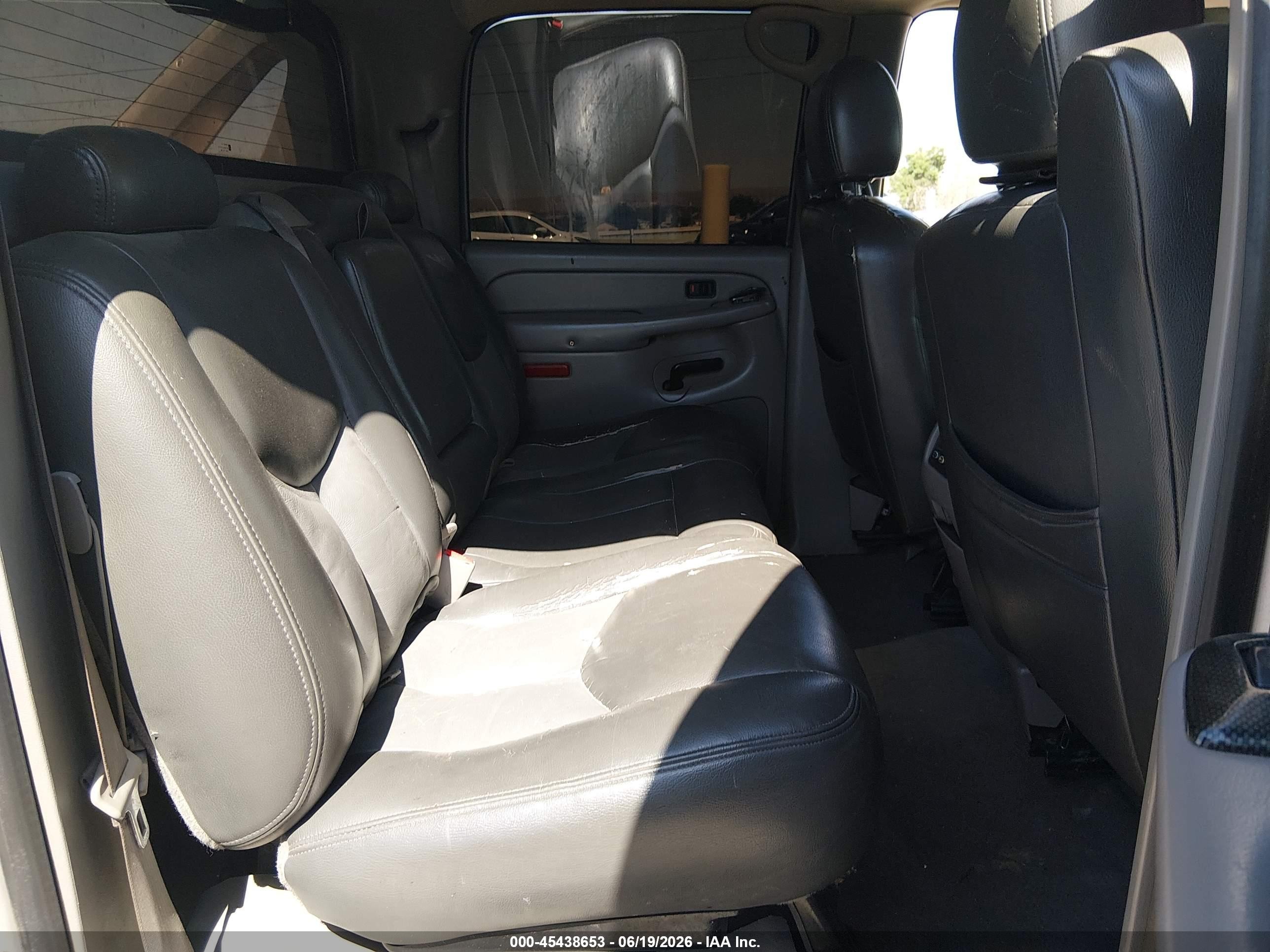 2005 Chevrolet Avalanche 1500 Ls Beige vin: 3GNEC12Z45G151271