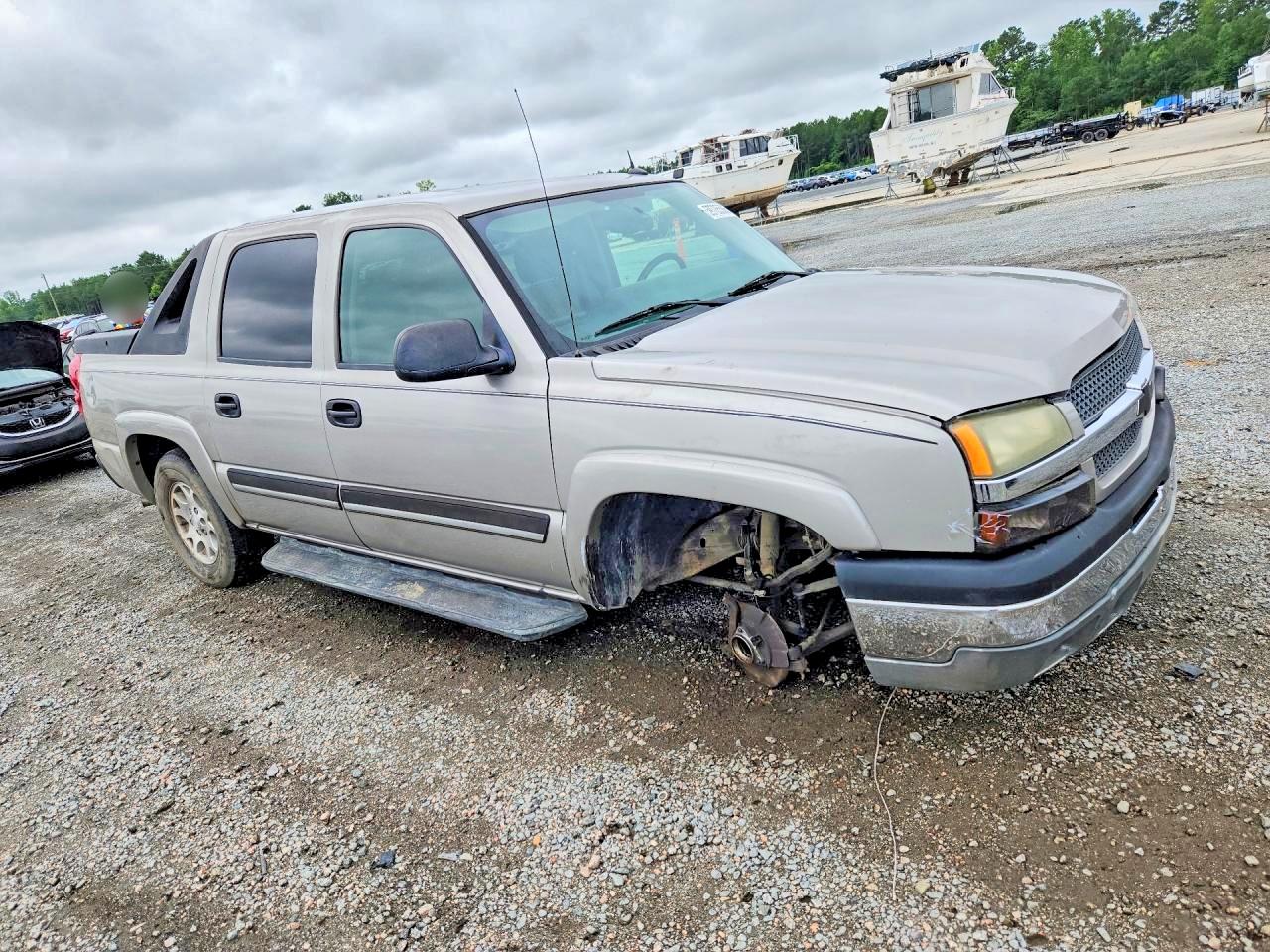 2005 Chevrolet Avalanche C1500 Gold vin: 3GNEC12Z45G156549