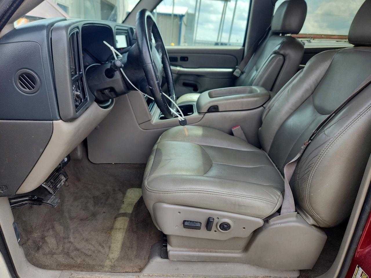 2005 Chevrolet Avalanche C1500 Burgundy vin: 3GNEC12Z45G205605