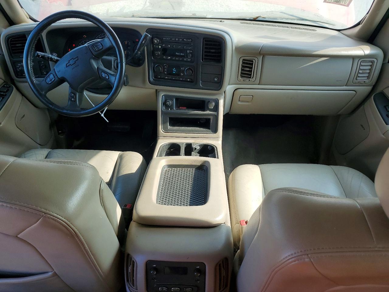 2005 Chevrolet Avalanche Red vin: 3GNEC12Z55G207038
