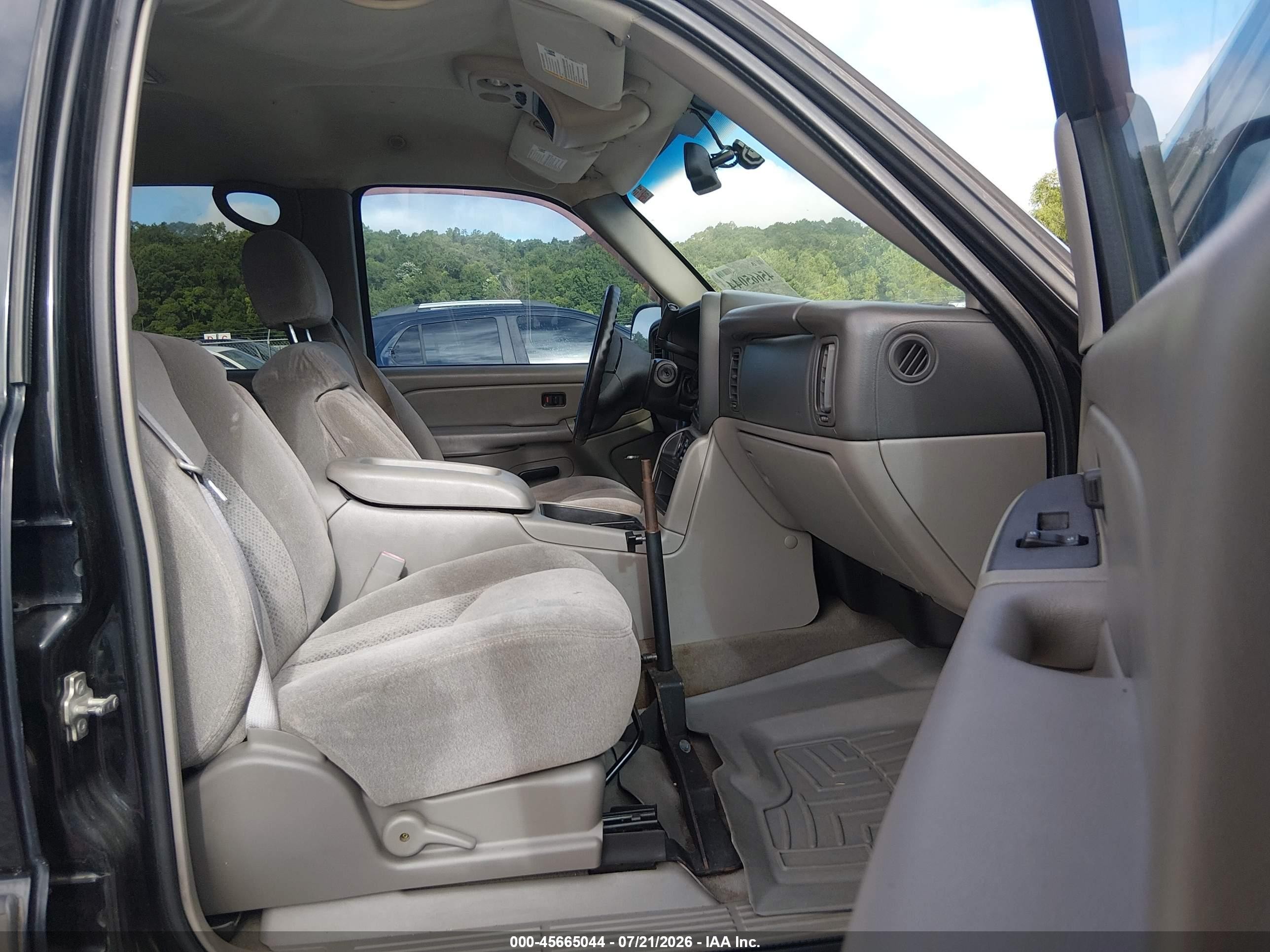 2005 Chevrolet Avalanche 1500 Ls Черный vin: 3GNEC12Z55G215091