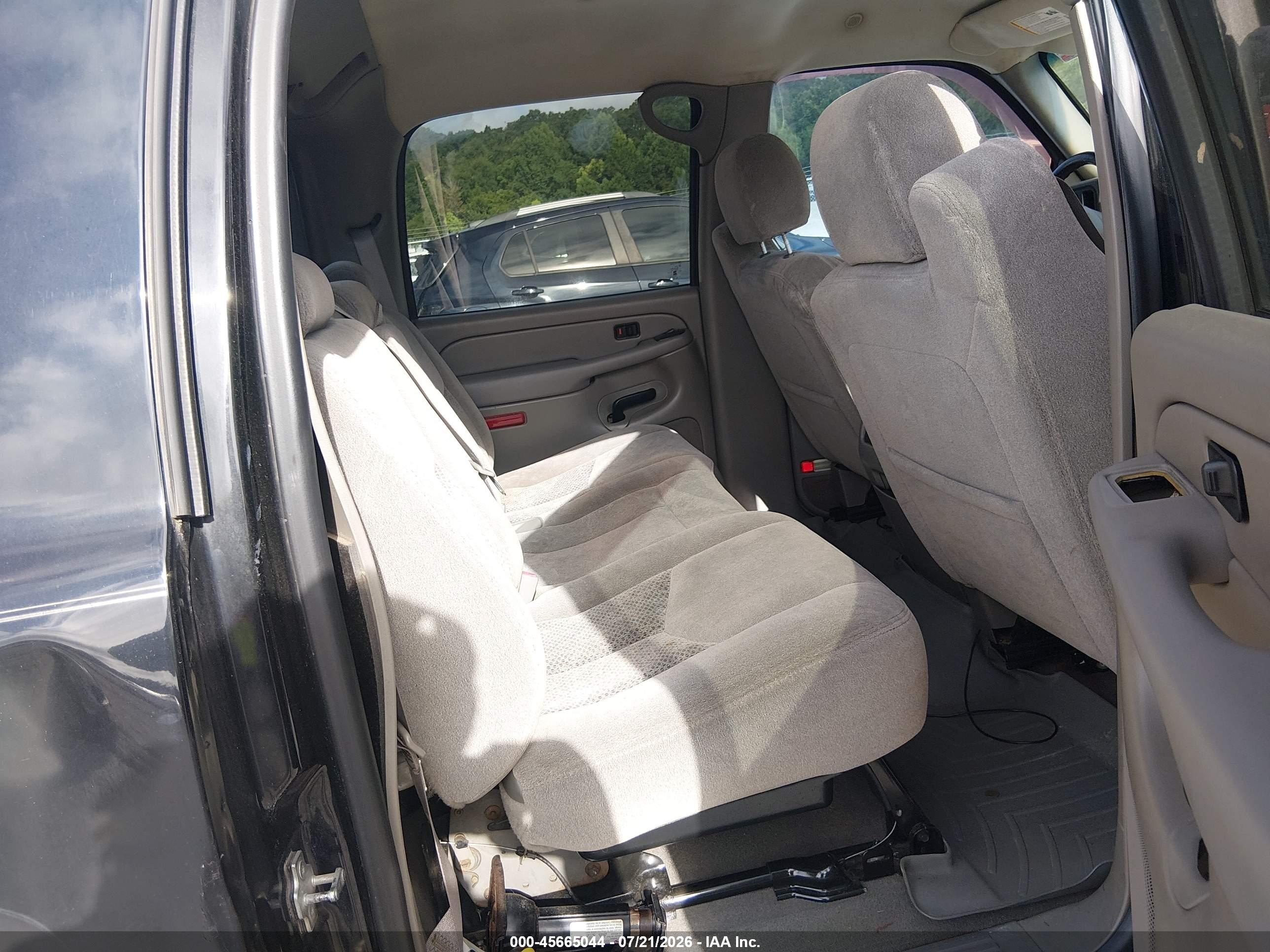 2005 Chevrolet Avalanche 1500 Ls Черный vin: 3GNEC12Z55G215091