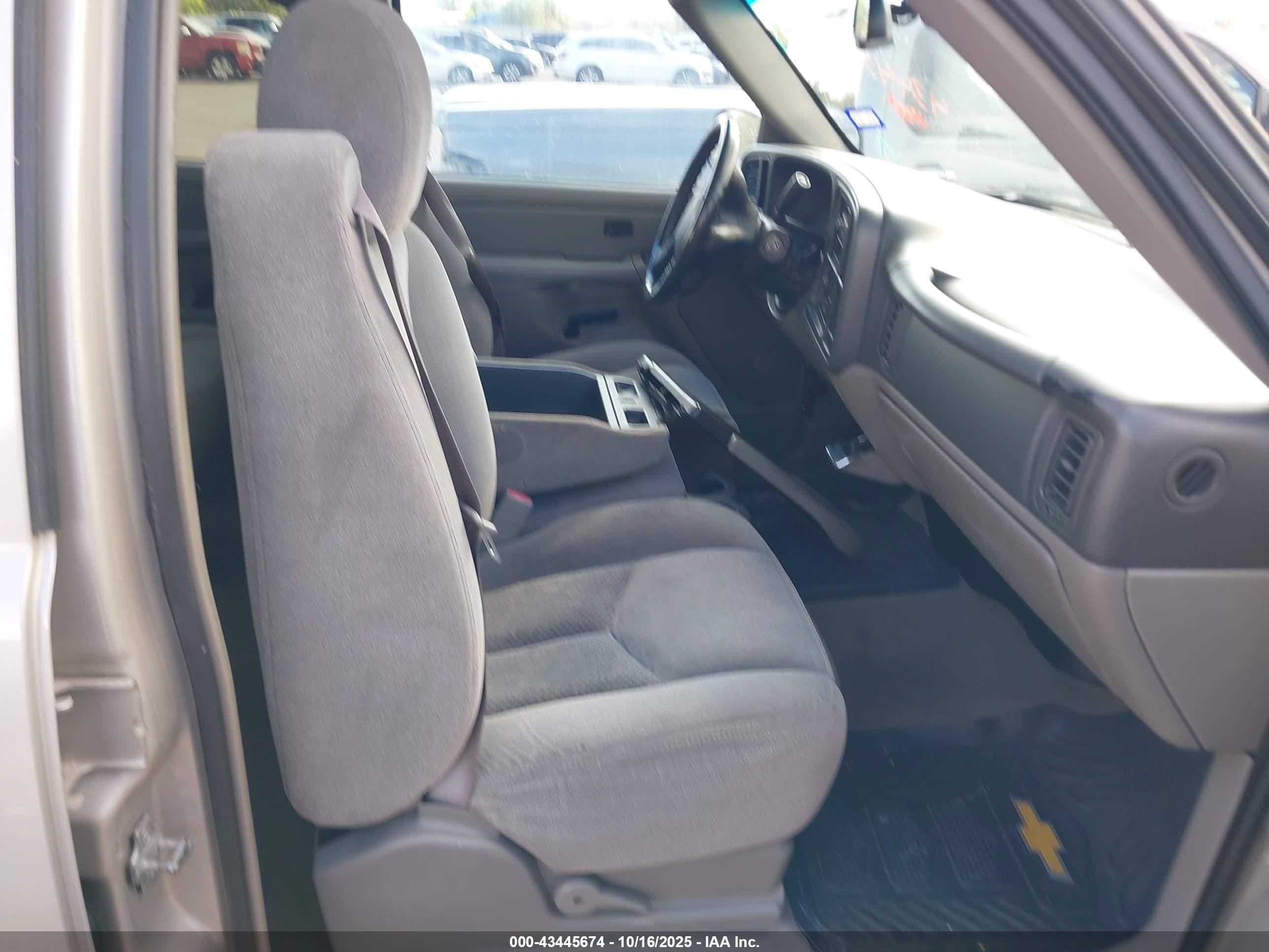2006 Chevrolet Avalanche 1500 Ls Tan vin: 3GNEC12Z56G105496