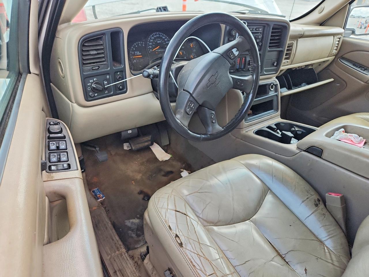 2006 Chevrolet Avalanche C1500 White vin: 3GNEC12Z56G115039