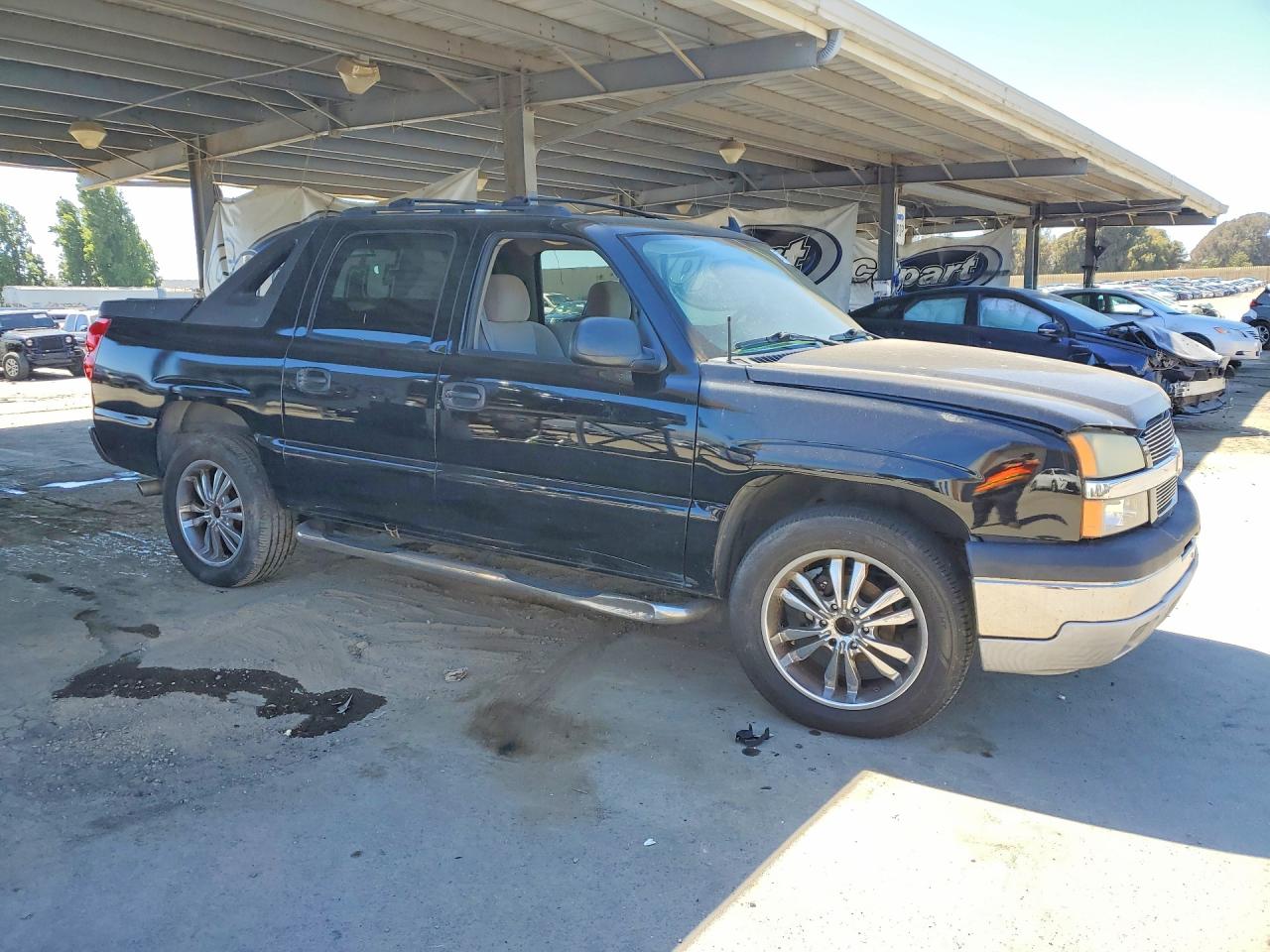 2006 Chevrolet Avalanche C1500 Черный vin: 3GNEC12Z56G139731