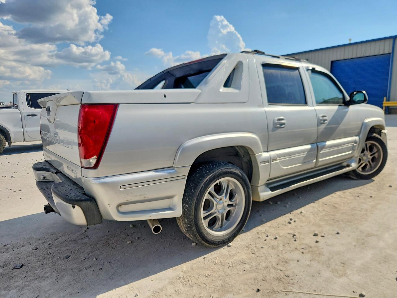 2006 Chevrolet Avalanche C1500 Серебряный vin: 3GNEC12Z56G178920