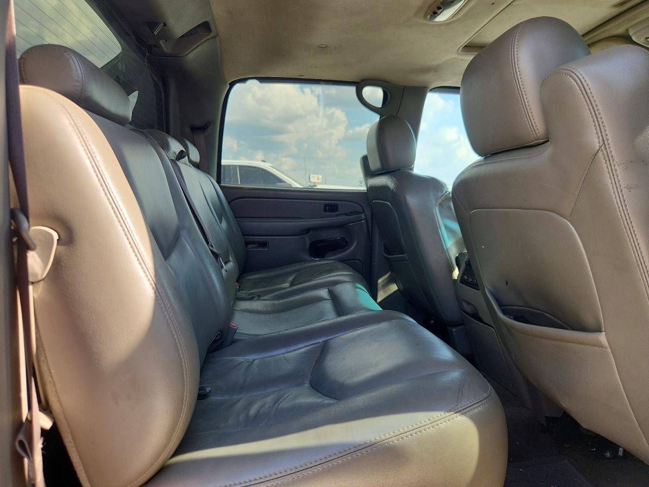 2006 Chevrolet Avalanche C1500 Серебряный vin: 3GNEC12Z56G178920