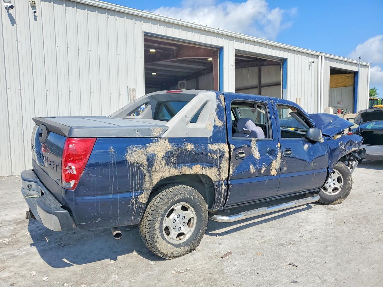 2005 Chevrolet Avalanche C1500 Blue vin: 3GNEC12Z65G118224