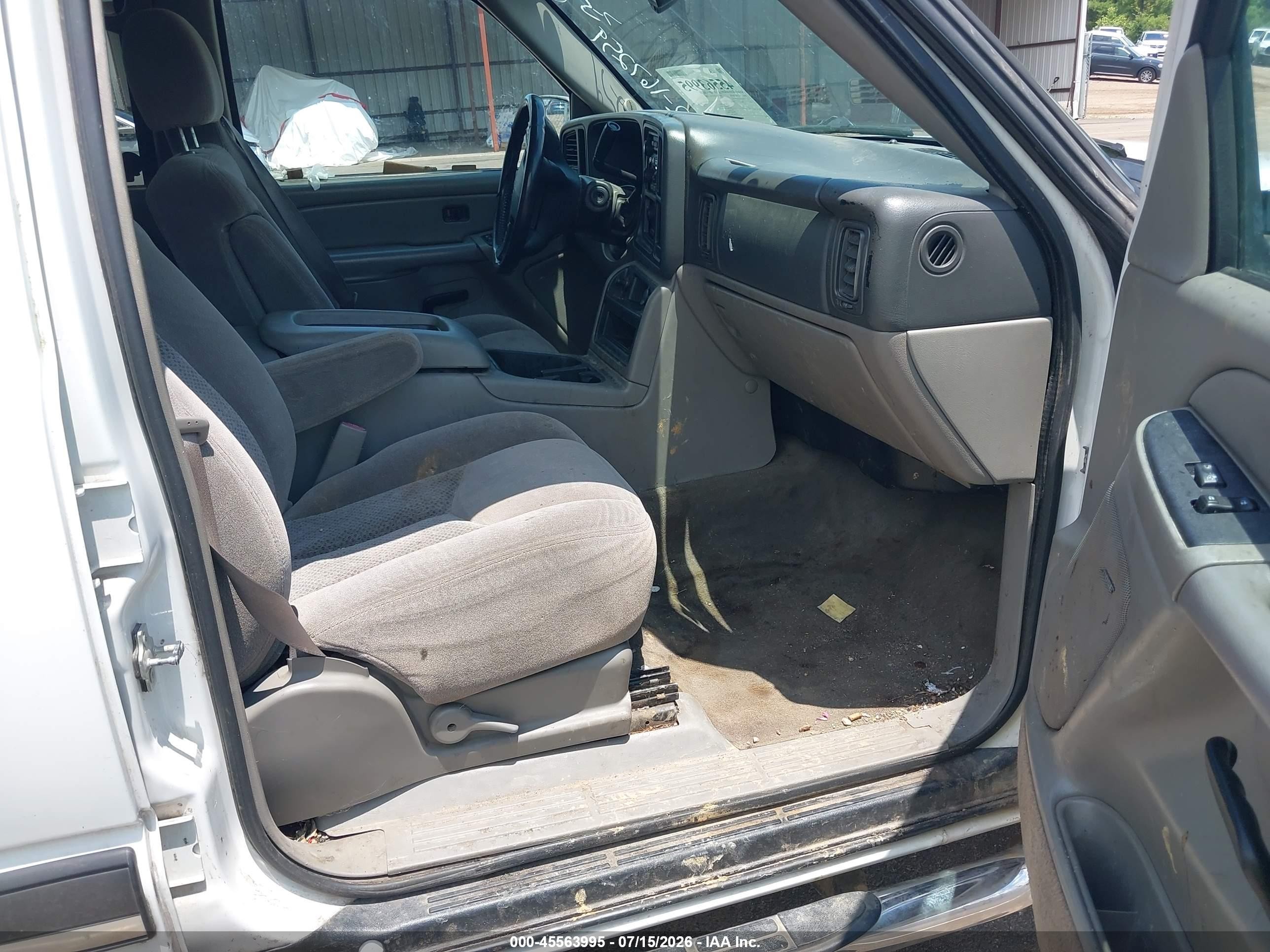 2005 Chevrolet Avalanche 1500 Ls White vin: 3GNEC12Z65G167259