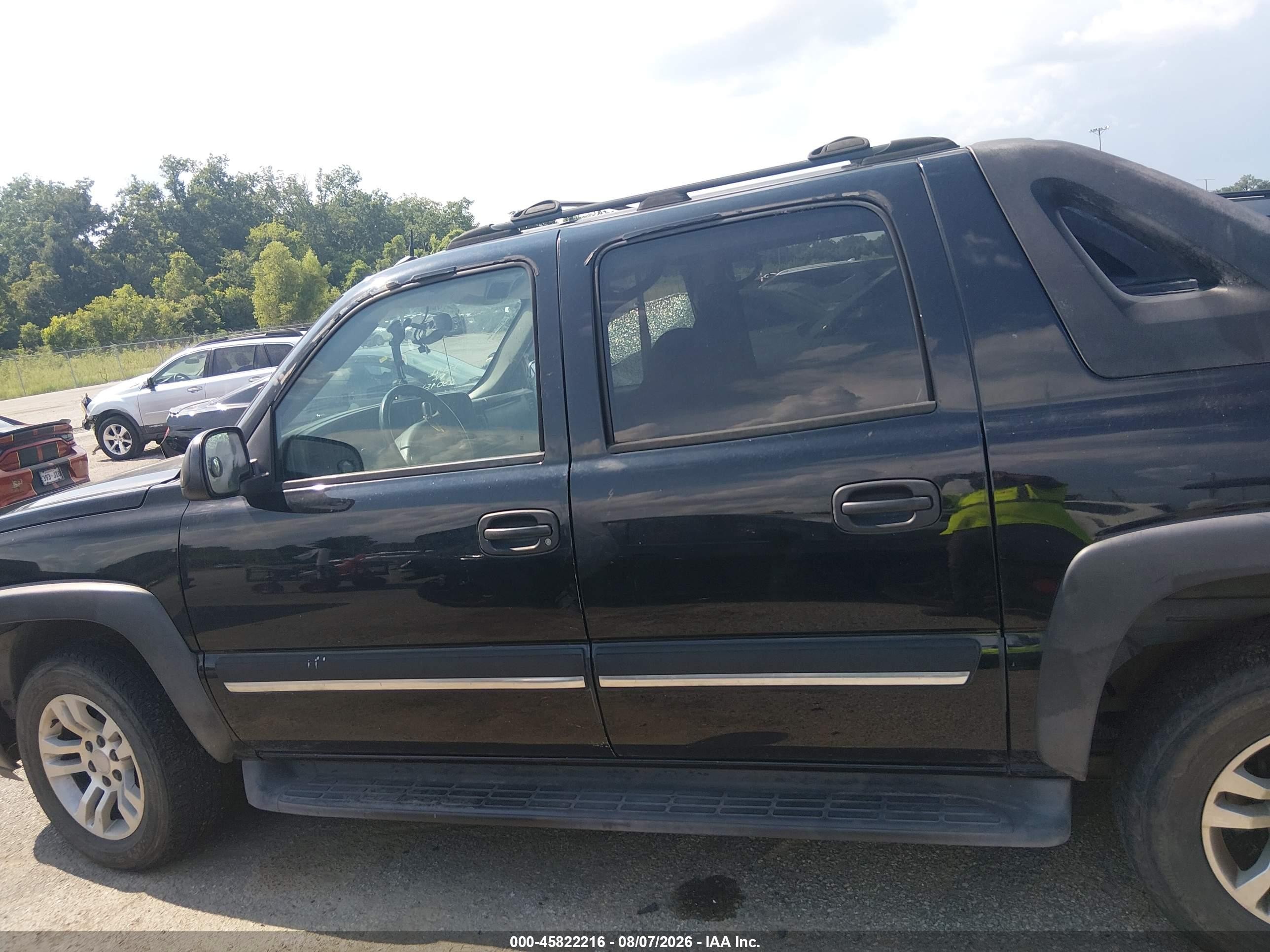2005 Chevrolet Avalanche 1500 Z66 Черный vin: 3GNEC12Z65G230456