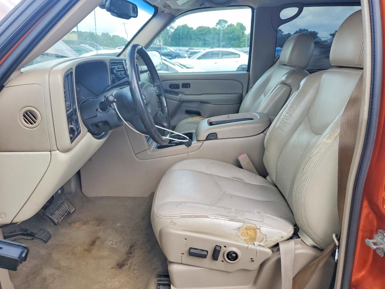 2005 Chevrolet Avalanche C1500 Orange vin: 3GNEC12Z75G227873