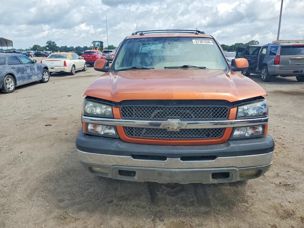 2005 Chevrolet Avalanche C1500 Orange vin: 3GNEC12Z75G227873