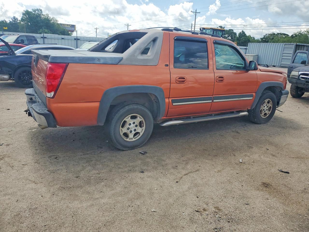 2005 Chevrolet Avalanche C1500 Orange vin: 3GNEC12Z75G227873