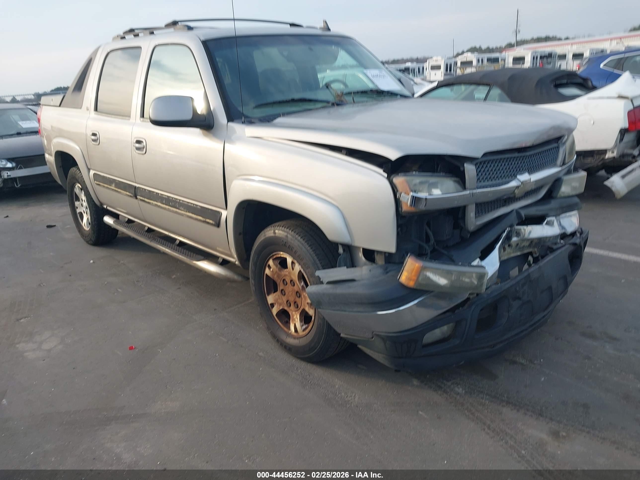 2006 Chevrolet Avalanche 1500 Z66 Бежевый vin: 3GNEC12Z76G227857