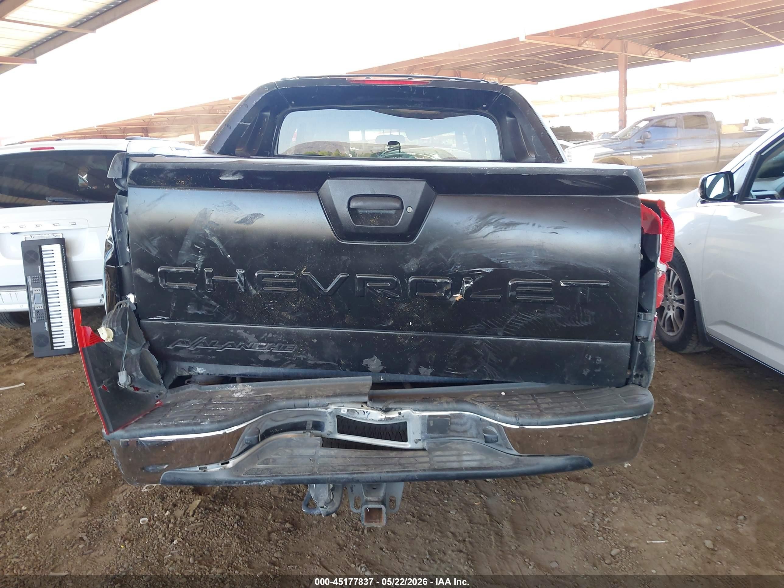 2005 Chevrolet Avalanche 1500 Z66 Black vin: 3GNEC12Z85G131489