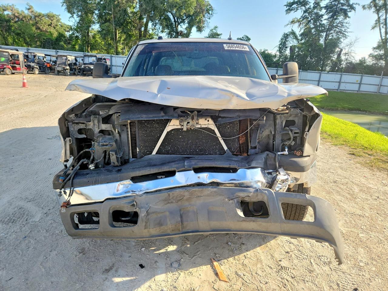 2005 Chevrolet Avalanche C1500 Silver vin: 3GNEC12Z85G235321