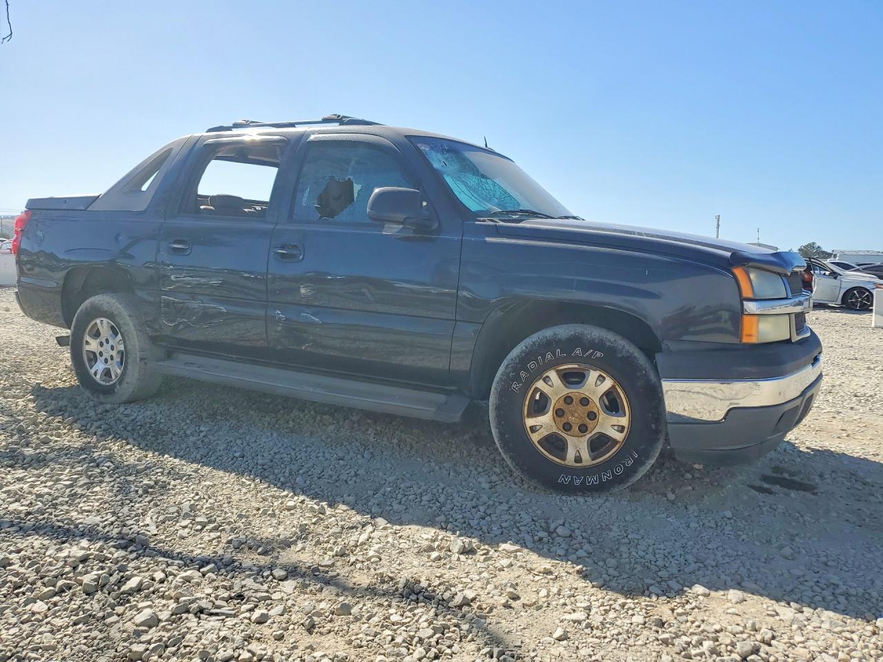 2005 Chevrolet Avalanche C1500 Gray vin: 3GNEC12Z85G266939