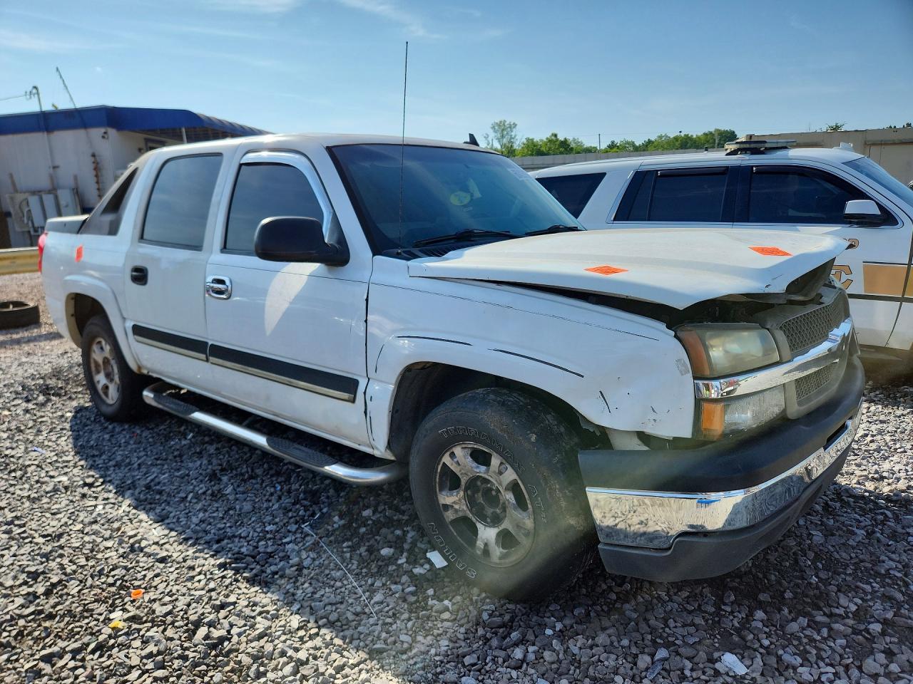 2006 Chevrolet Avalanche C1500 White vin: 3GNEC12Z86G242996
