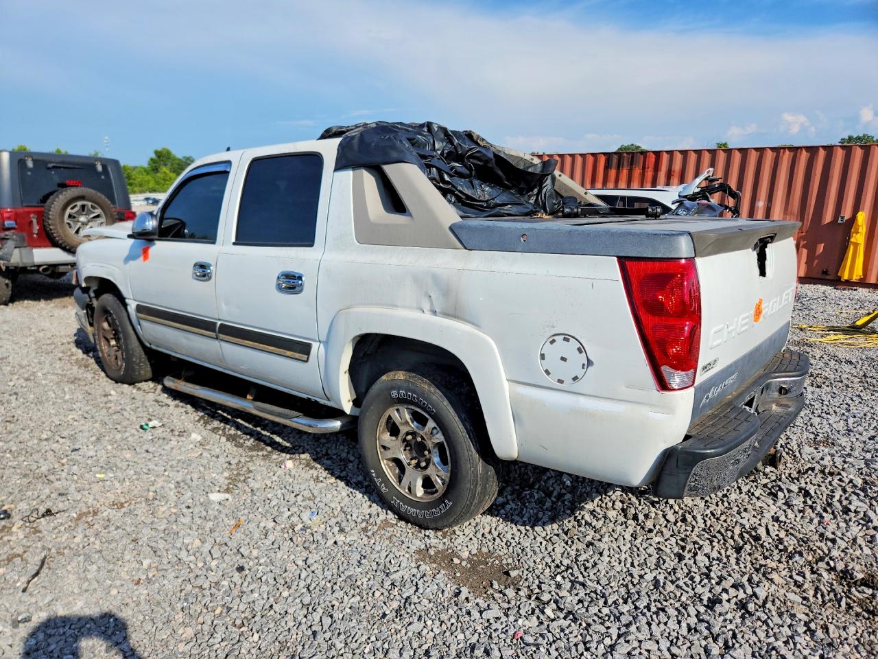 2006 Chevrolet Avalanche C1500 White vin: 3GNEC12Z86G242996