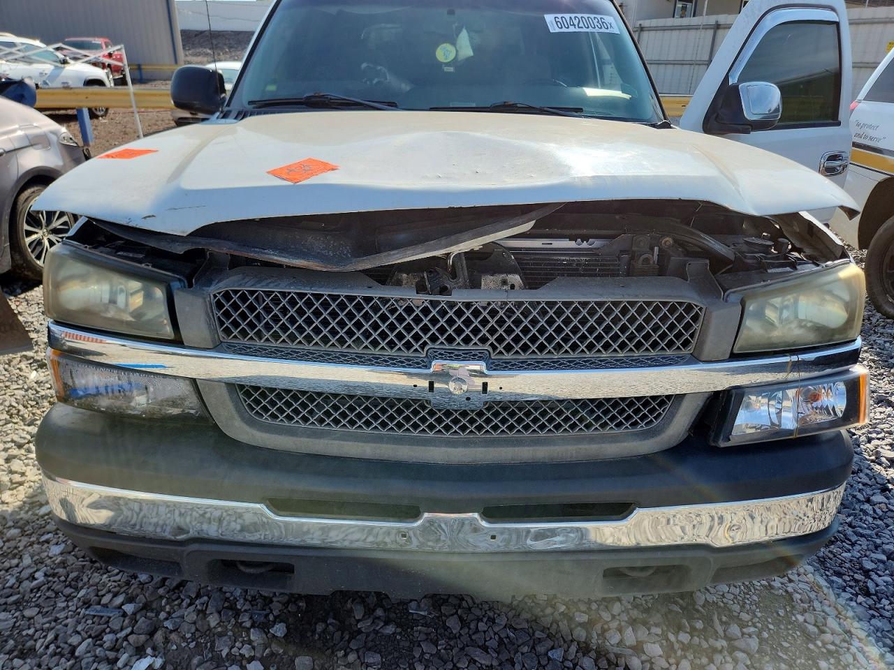 2006 Chevrolet Avalanche C1500 White vin: 3GNEC12Z86G242996