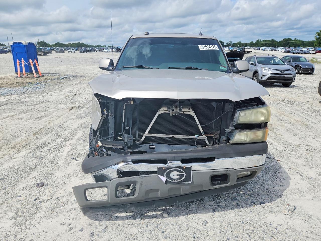 2005 Chevrolet Avalanche C1500 Silver vin: 3GNEC12ZX5G107176