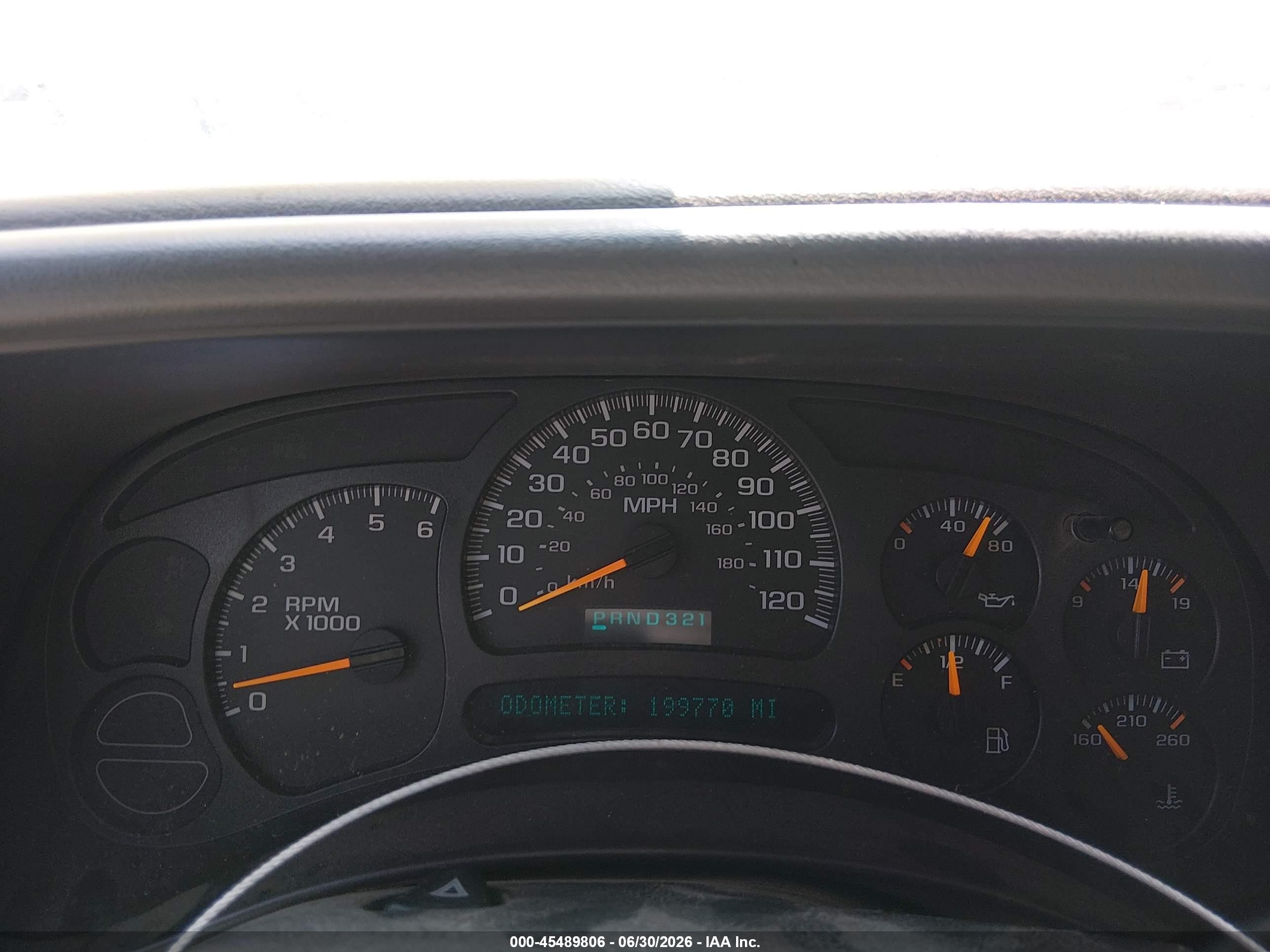 2005 Chevrolet Avalanche 1500 Ls Silver vin: 3GNEC12ZX5G179477