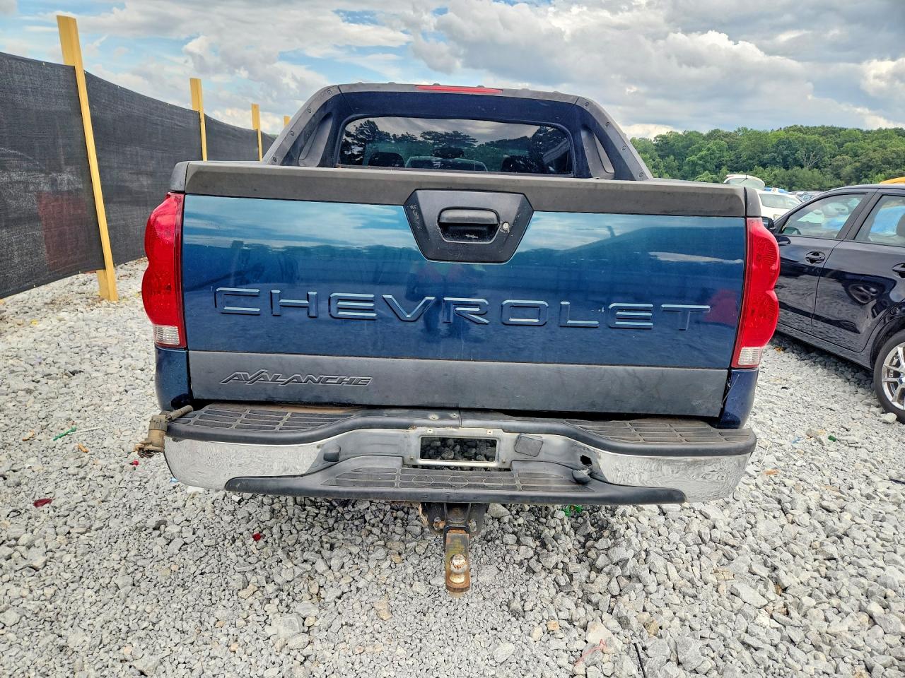 2005 Chevrolet Avalanche C1500 Blue vin: 3GNEC12ZX5G248801
