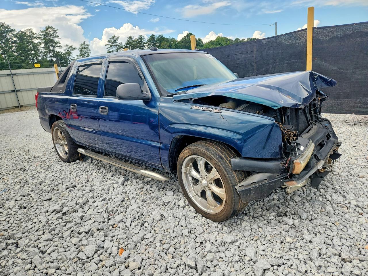 2005 Chevrolet Avalanche C1500 Blue vin: 3GNEC12ZX5G248801