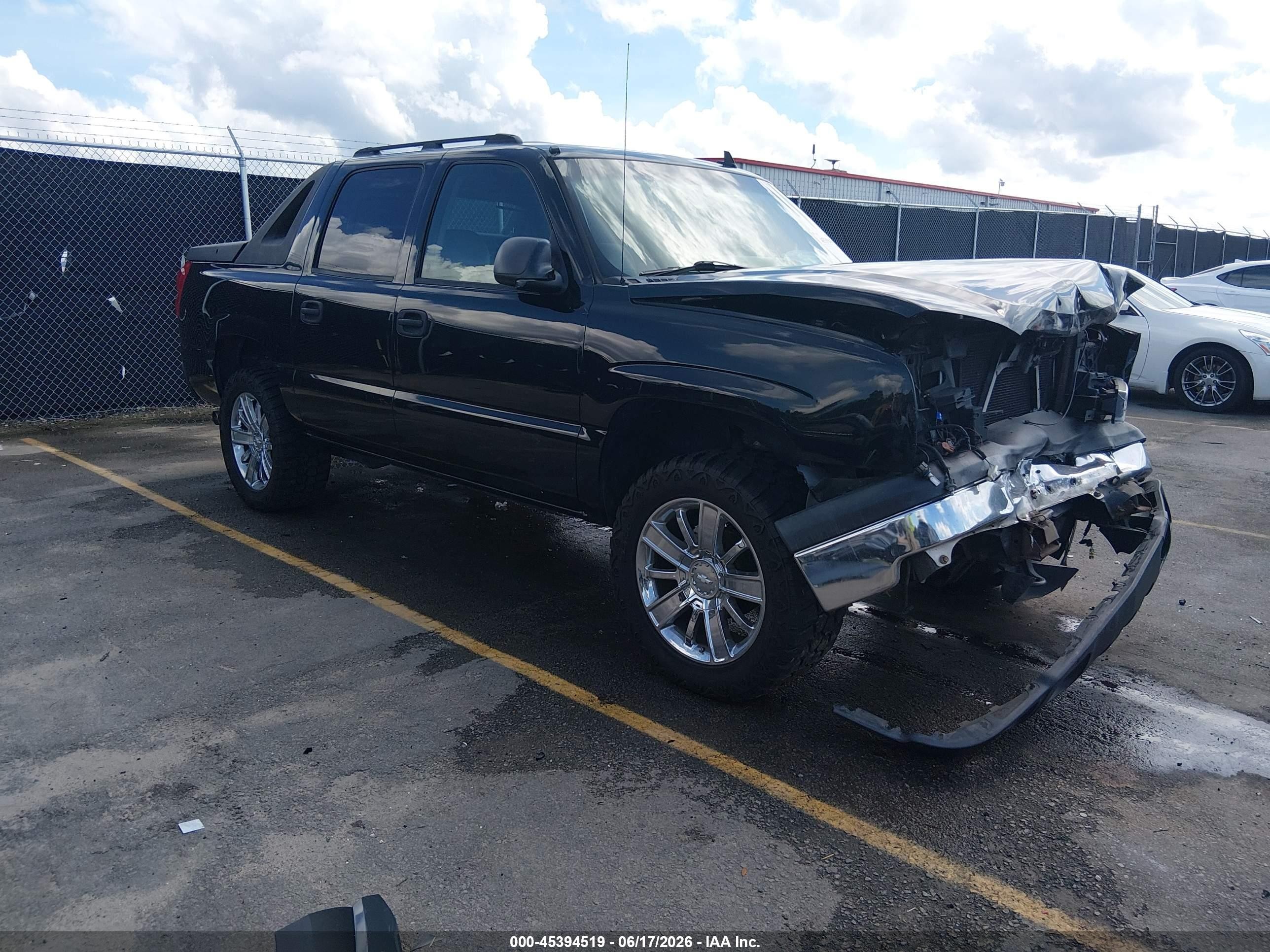 2006 Chevrolet Avalanche 1500 Ls Black vin: 3GNEC12ZX6G125419