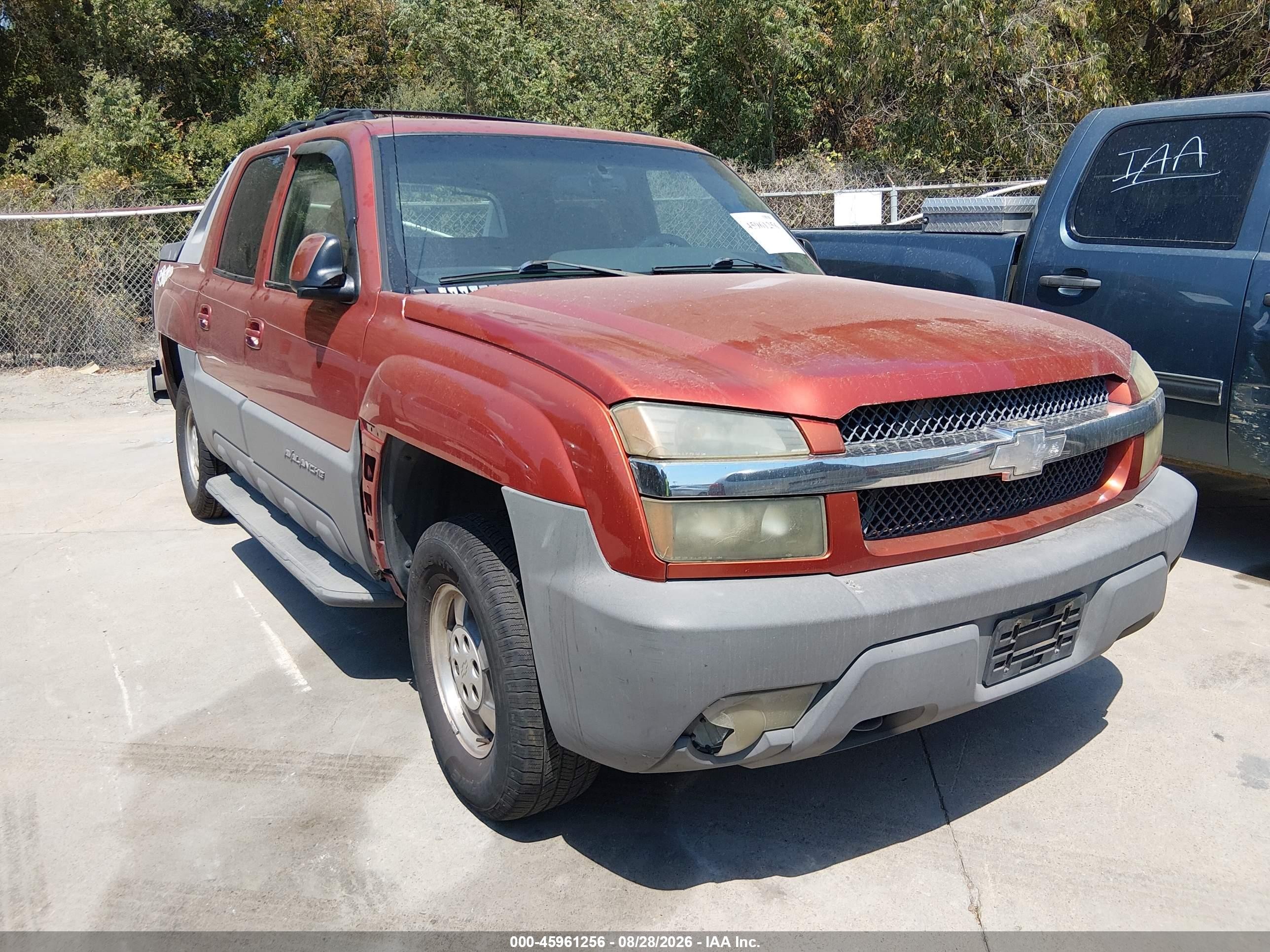 2002 Chevrolet Avalanche 1500   Orange vin: 3GNEC13T02G267203