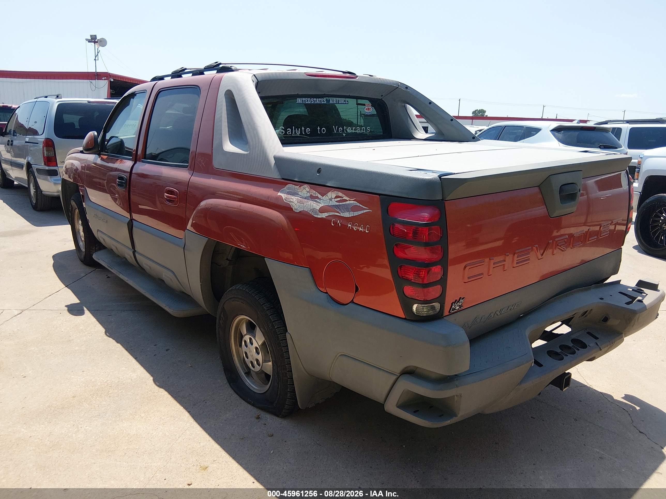 2002 Chevrolet Avalanche 1500   Orange vin: 3GNEC13T02G267203