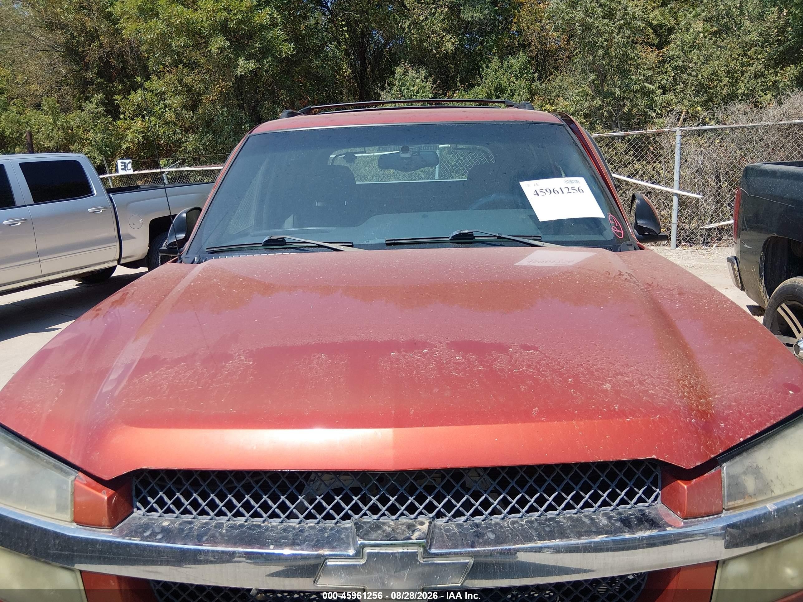 2002 Chevrolet Avalanche 1500   Orange vin: 3GNEC13T02G267203