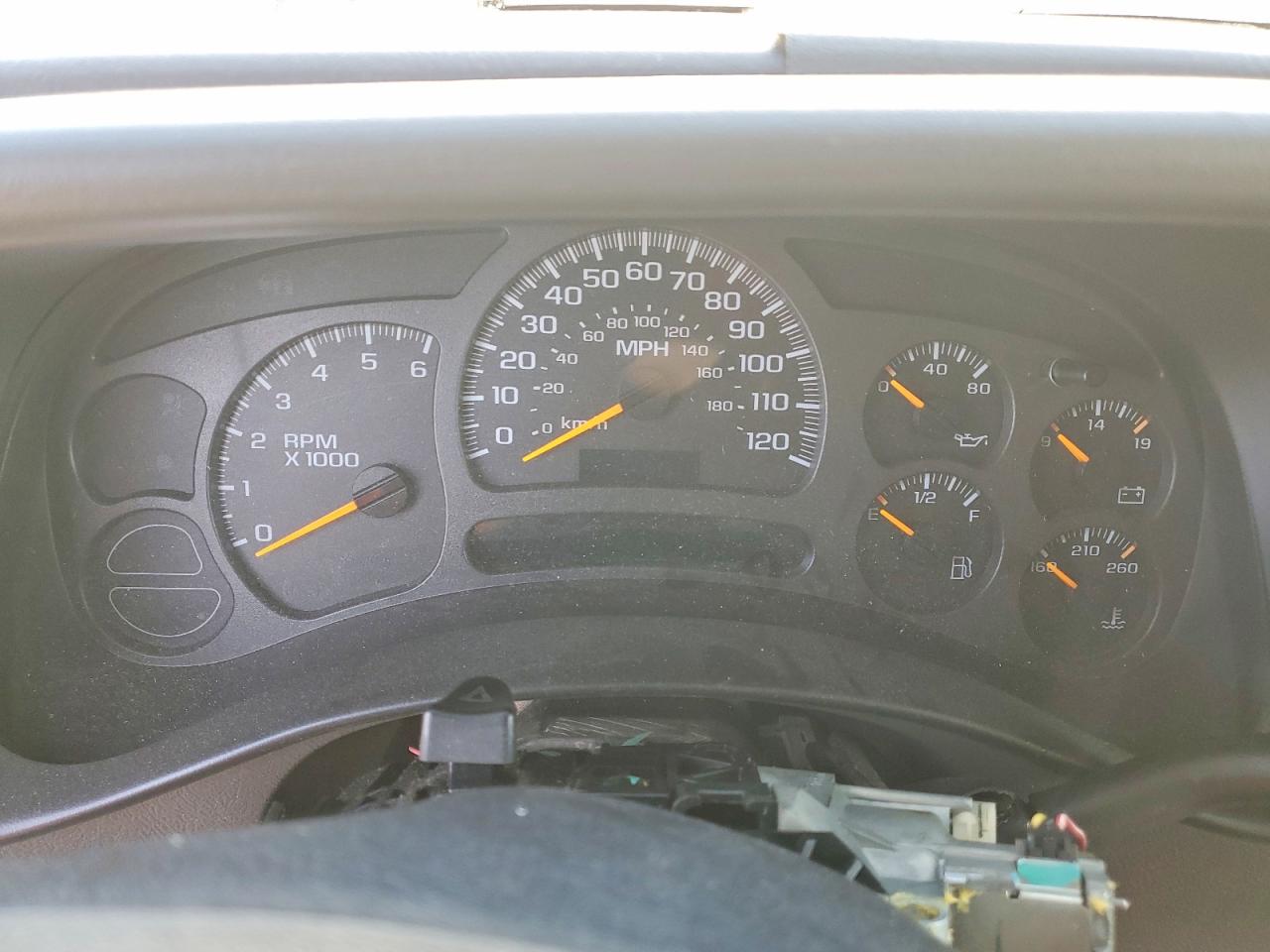 2003 Chevrolet Avalanche C1500 Белый vin: 3GNEC13T03G244201