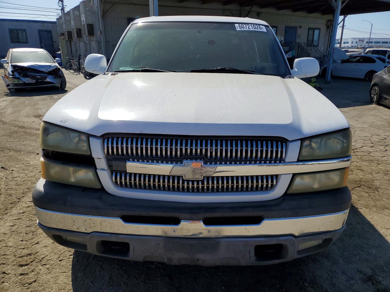 2003 Chevrolet Avalanche C1500 Белый vin: 3GNEC13T03G244201