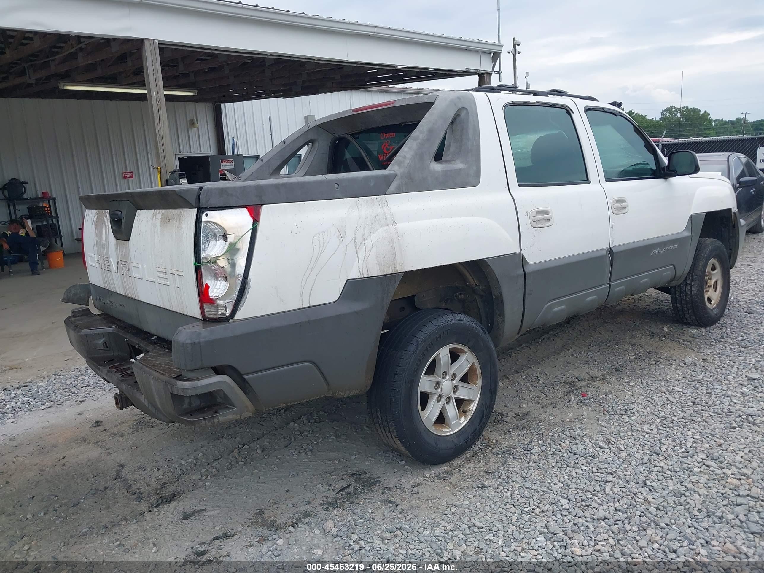 2002 Chevrolet Avalanche 1500   Белый vin: 3GNEC13T12G111591