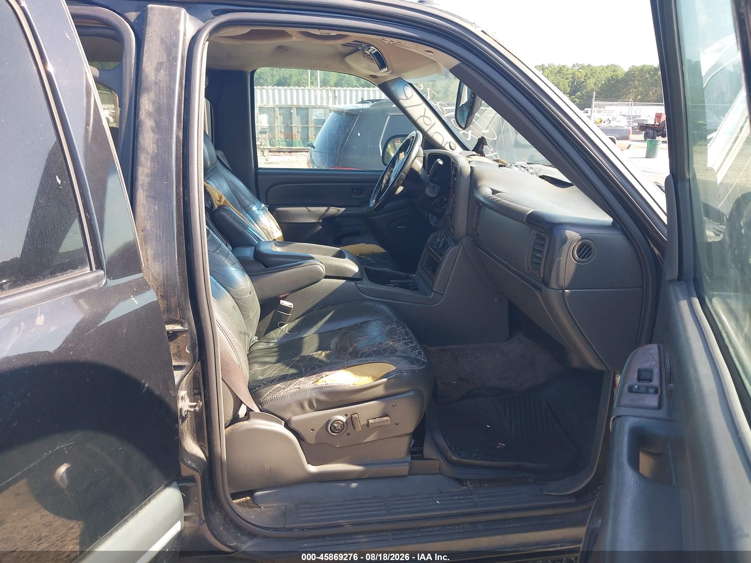 2003 Chevrolet Avalanche 1500   Black vin: 3GNEC13T23G332909