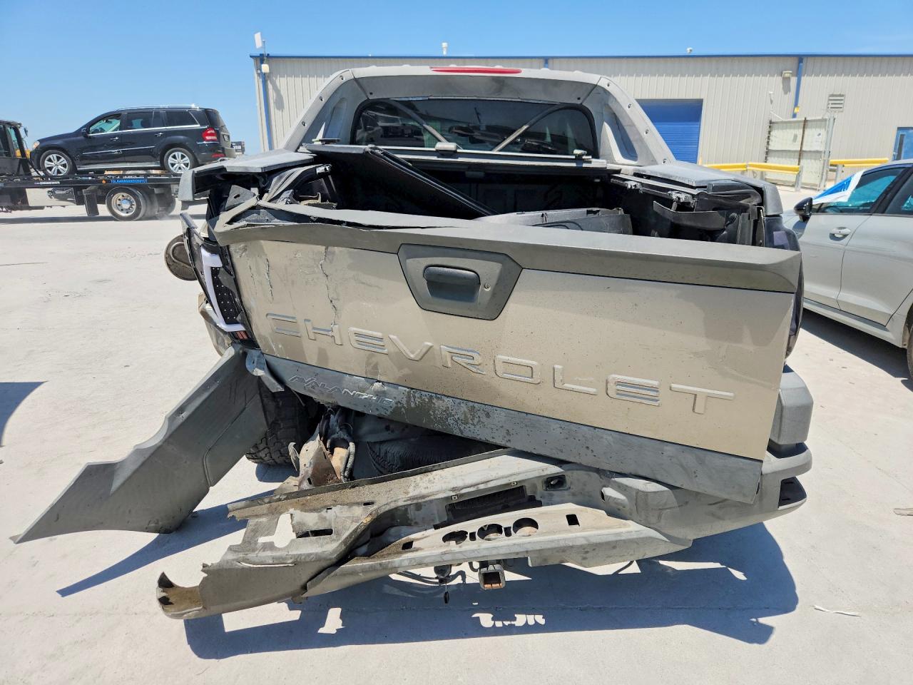 2002 Chevrolet Avalanche C1500 Серебряный vin: 3GNEC13T32G119269