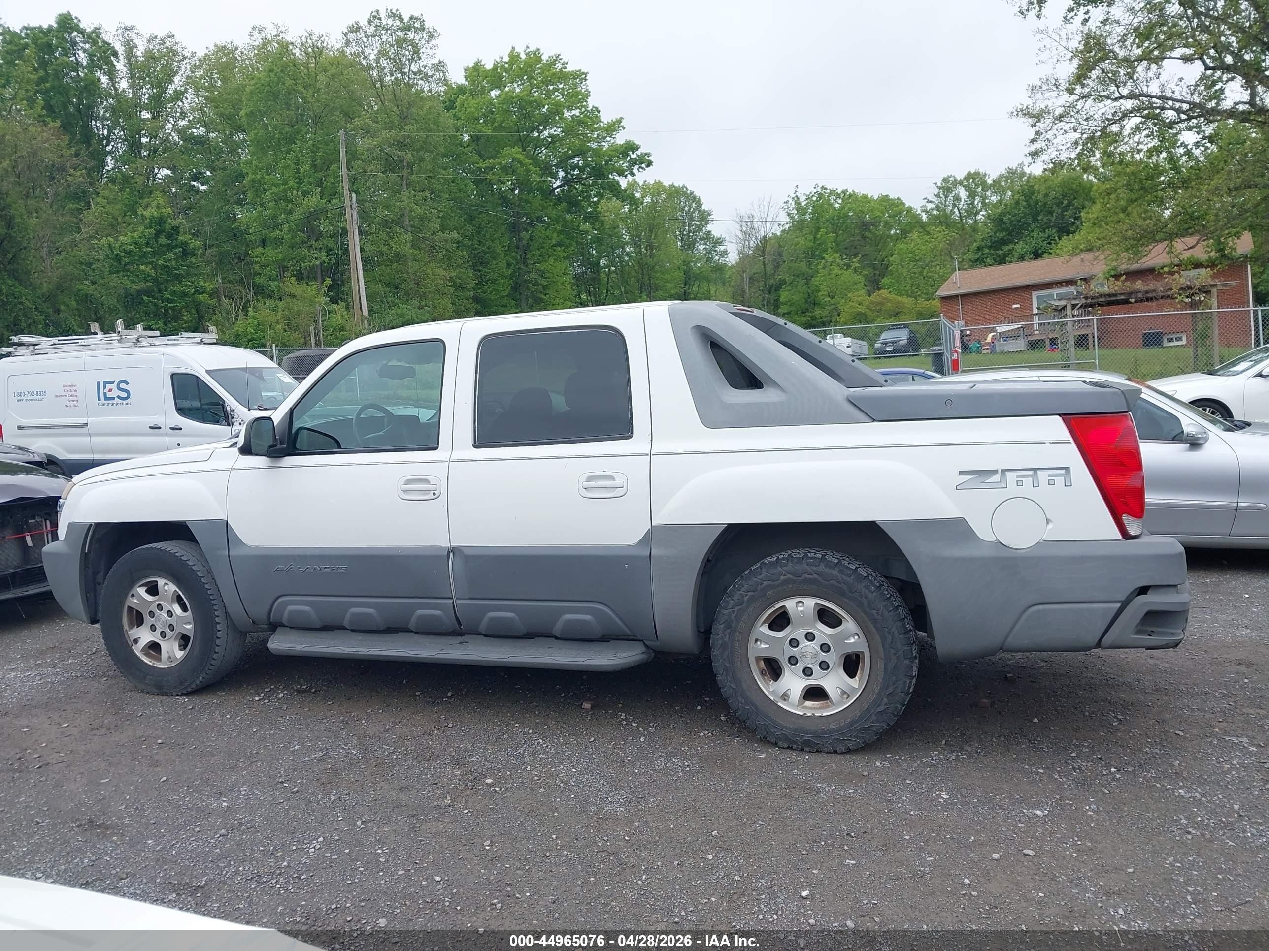 2002 Chevrolet Avalanche 1500   Белый vin: 3GNEC13T32G160467