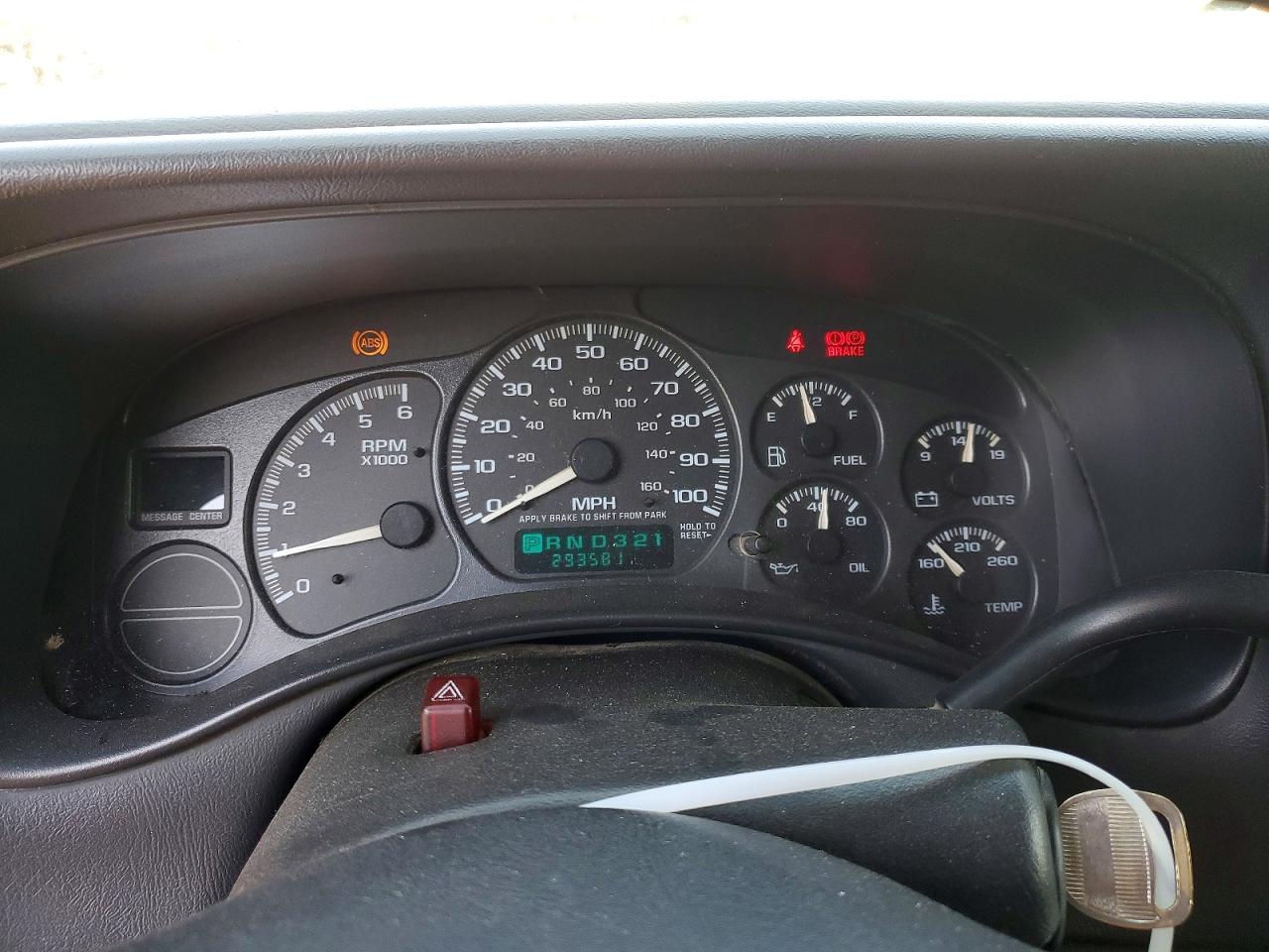 2002 Chevrolet Avalanche C1500 Белый vin: 3GNEC13T32G224541
