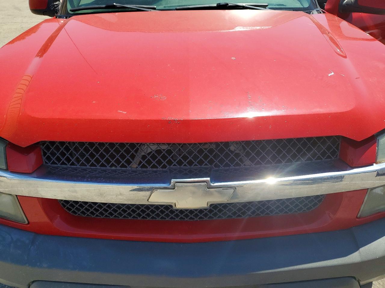 2002 Chevrolet Avalanche C1500 Red vin: 3GNEC13T32G335672